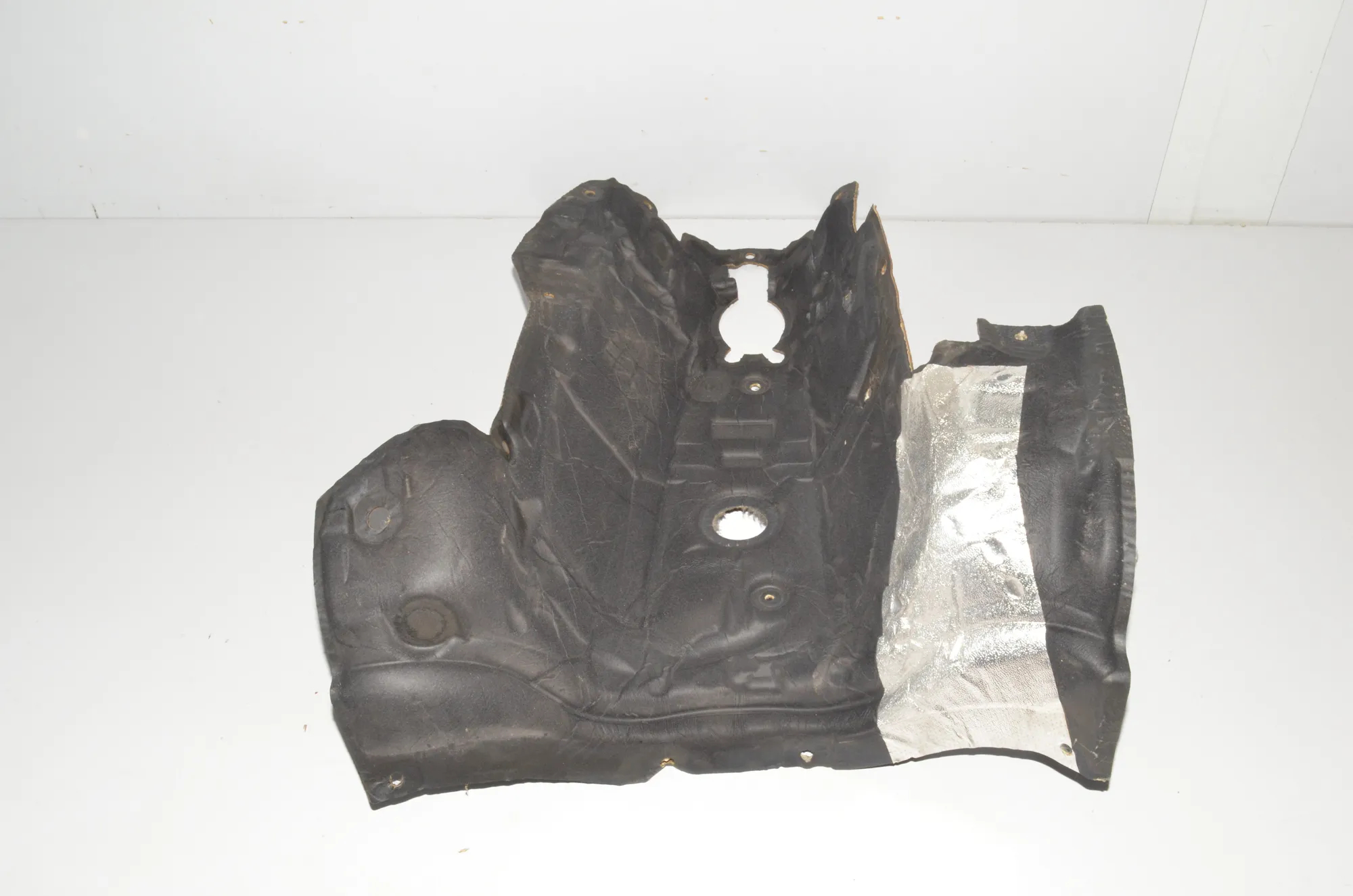 Sound Insulation – OEM 2990867 · BMW X1 (E84) xDrive 20 i 2014