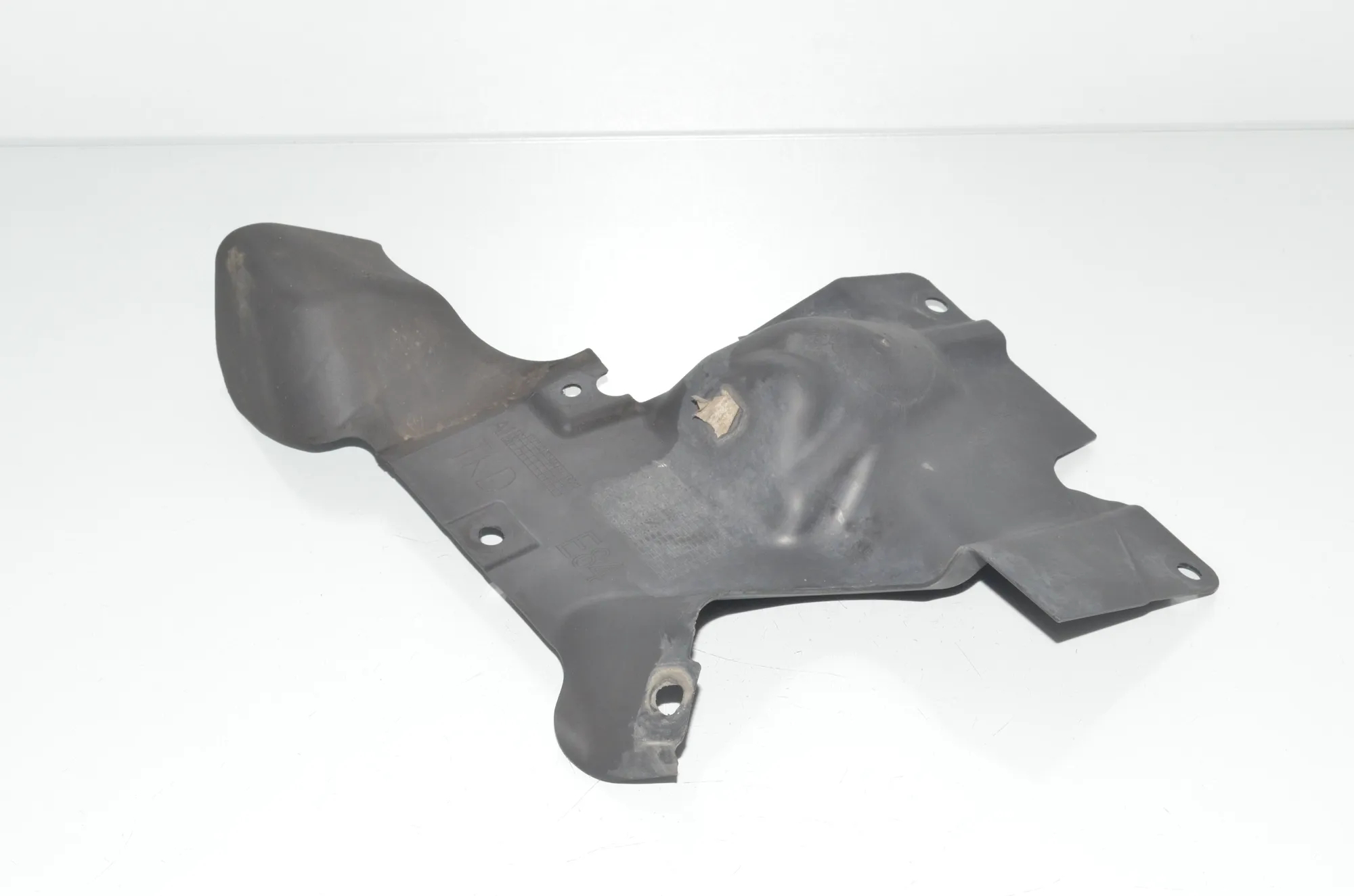 Control Arm Cover – OEM 2990819 · BMW X1 (E84) xDrive 20 i 2014 – 2
