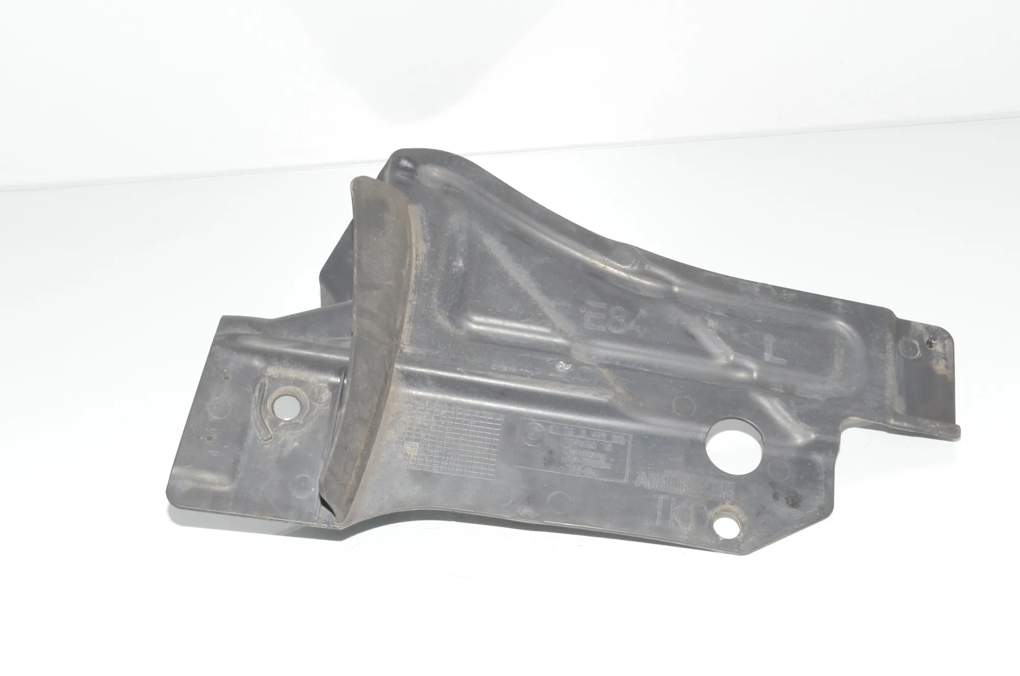 Rear Left Underbody Cover – OEM 2991165 · BMW X1 (E84) xDrive 20 i 2014 – 4
