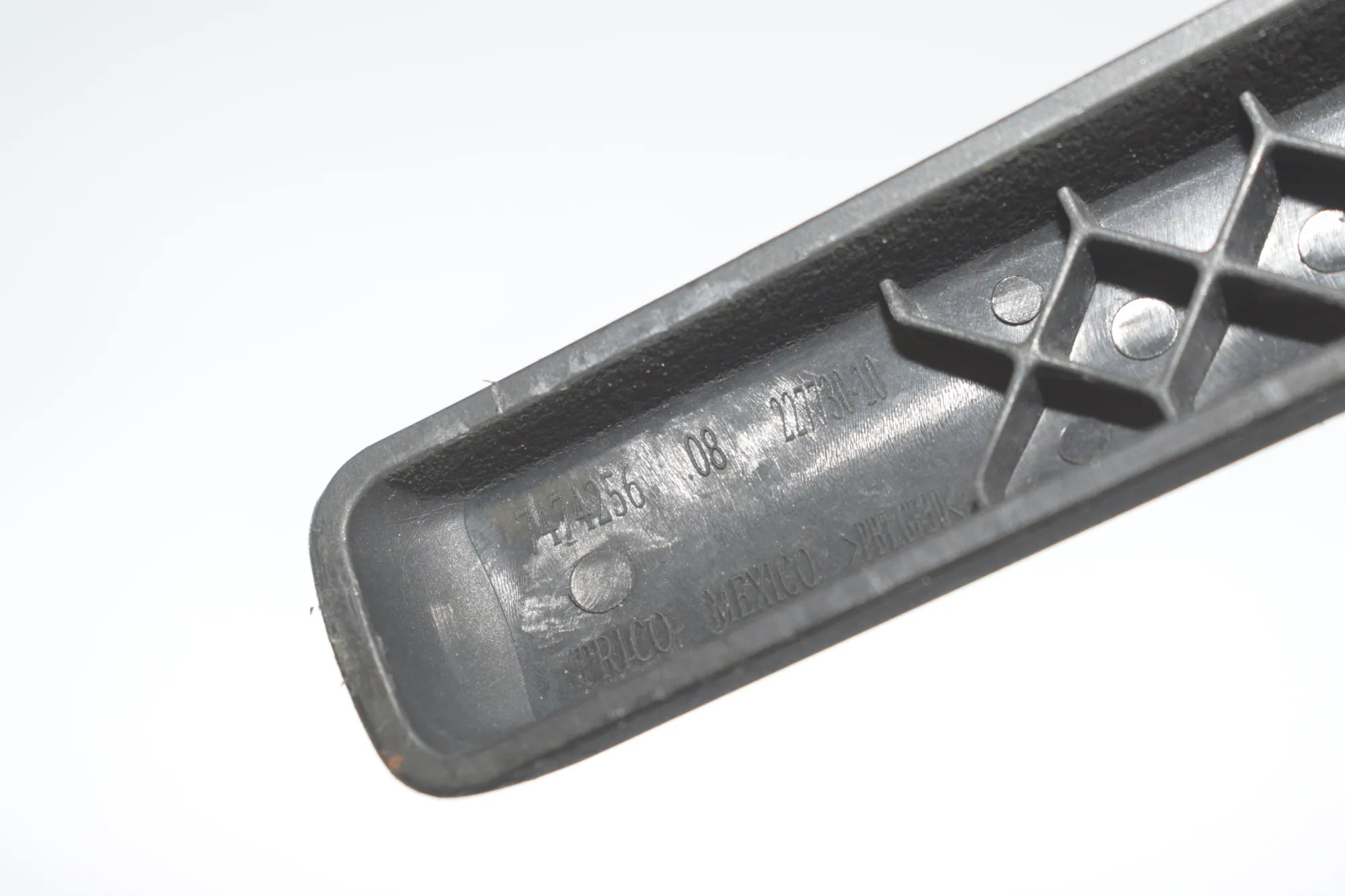 Rear Window Wiper – OEM 7474256 · BMW X3 (F25) BMW X3 (F25) sDrive 18 d 2018 – 5