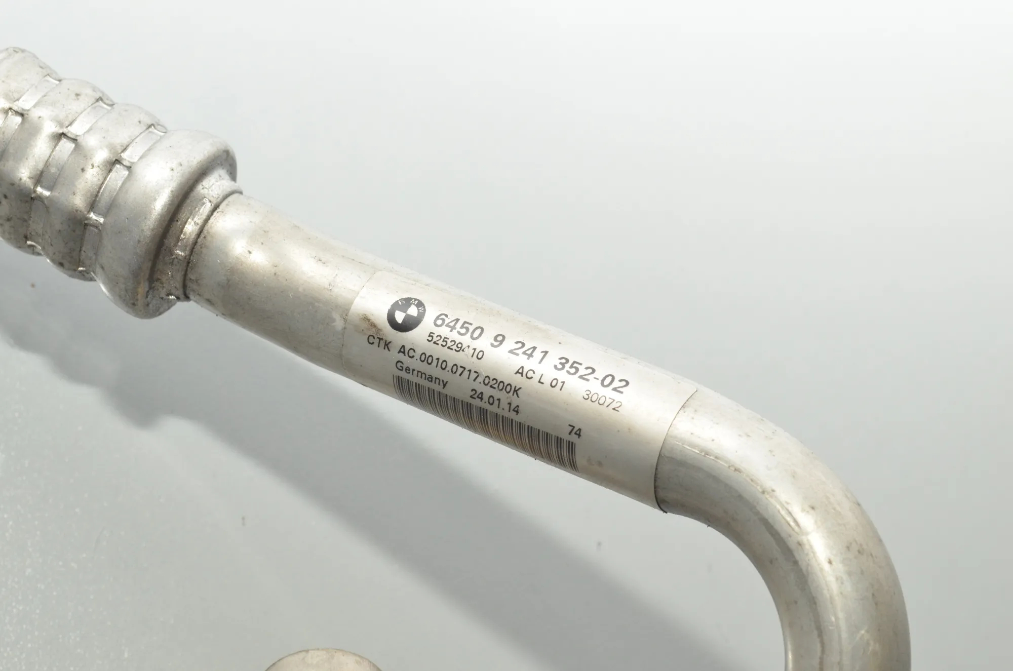 A/C Air Con Hose Pipe – OEM 9241352 · BMW X1 (E84) xDrive 20 i 2014 – 5