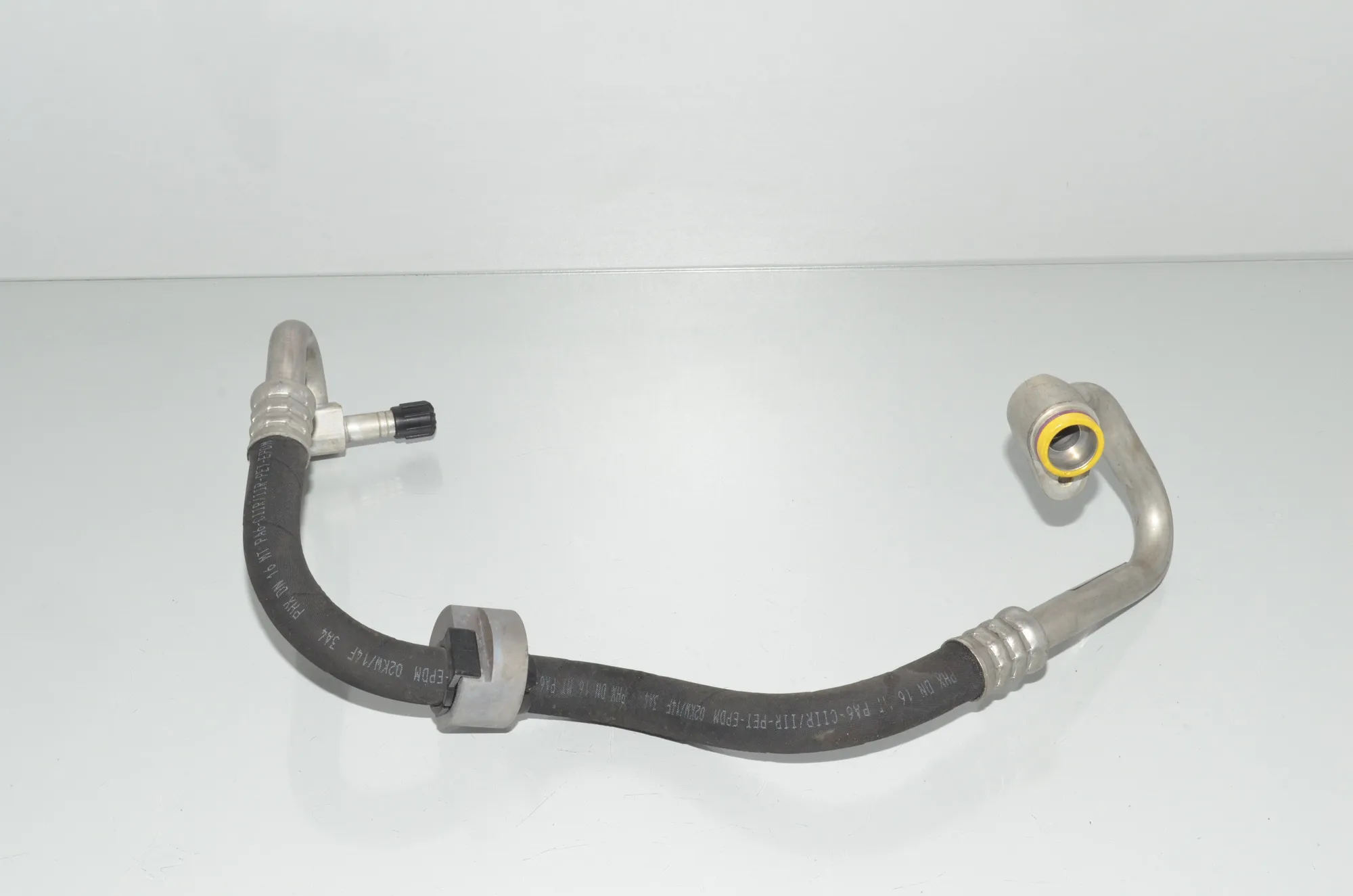 A/C Air Con Hose Pipe – OEM 9241352 · BMW X1 (E84) xDrive 20 i 2014