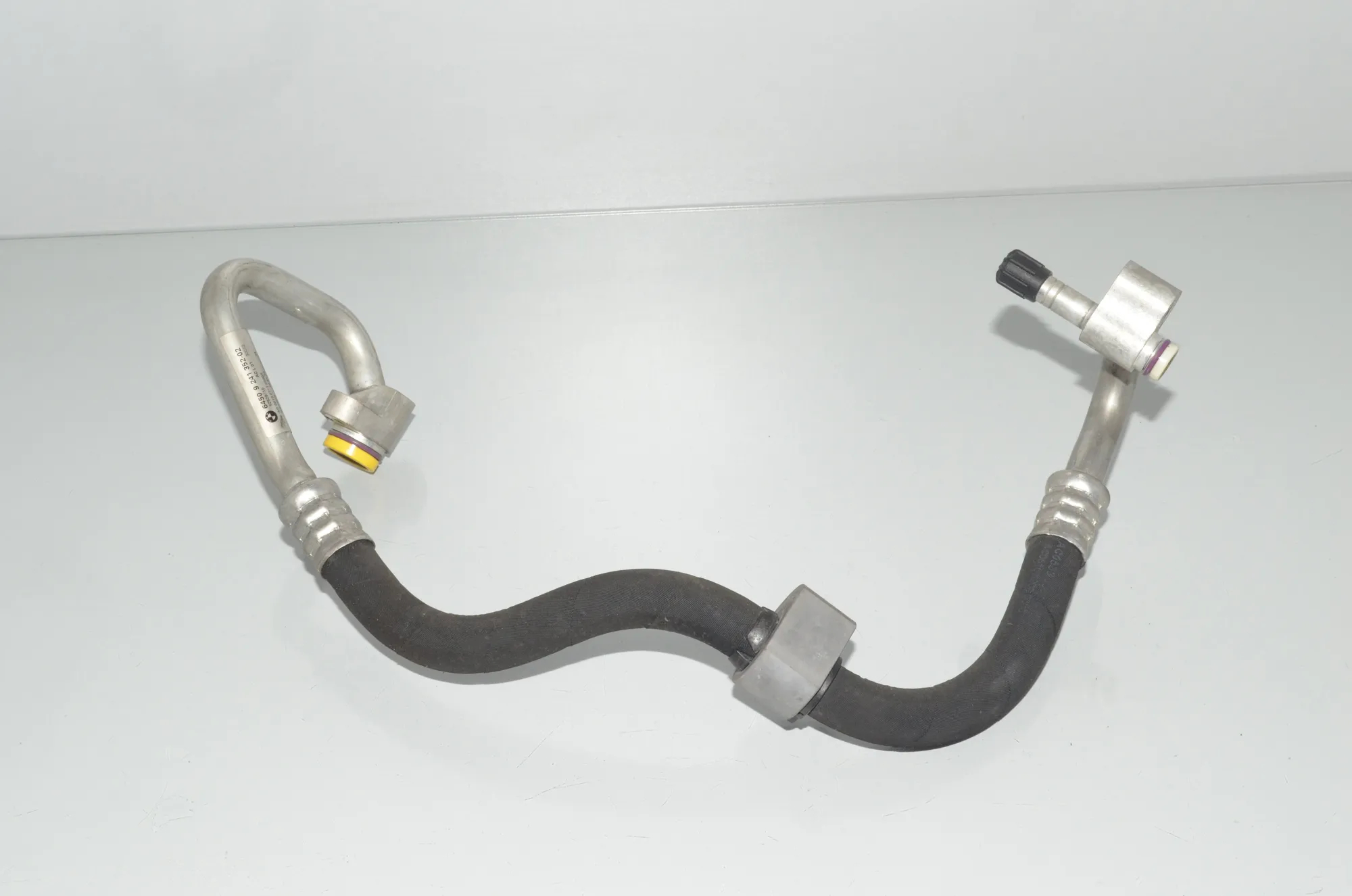 A/C Air Con Hose Pipe – OEM 9241352 · BMW X1 (E84) xDrive 20 i 2014 – 2