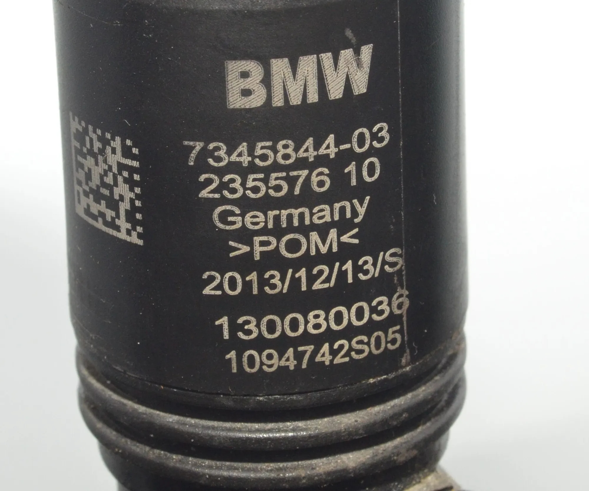 Washer Tank Motor – OEM 7345844 · BMW X1 (E84) xDrive 20 i 2014 – 4