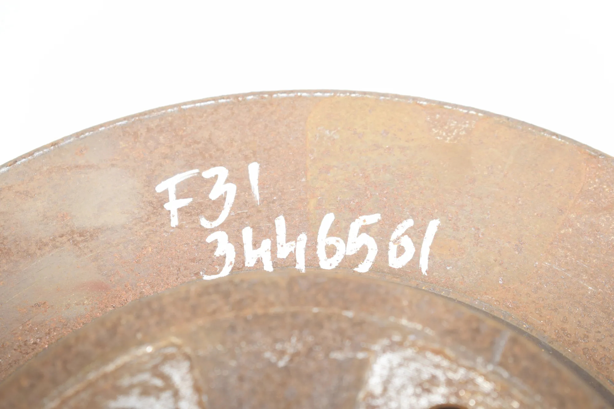 Rear Right Brake Disc – OEM 6864899 · BMW 3 Touring (F31) 335 d xDrive 2015 – 6