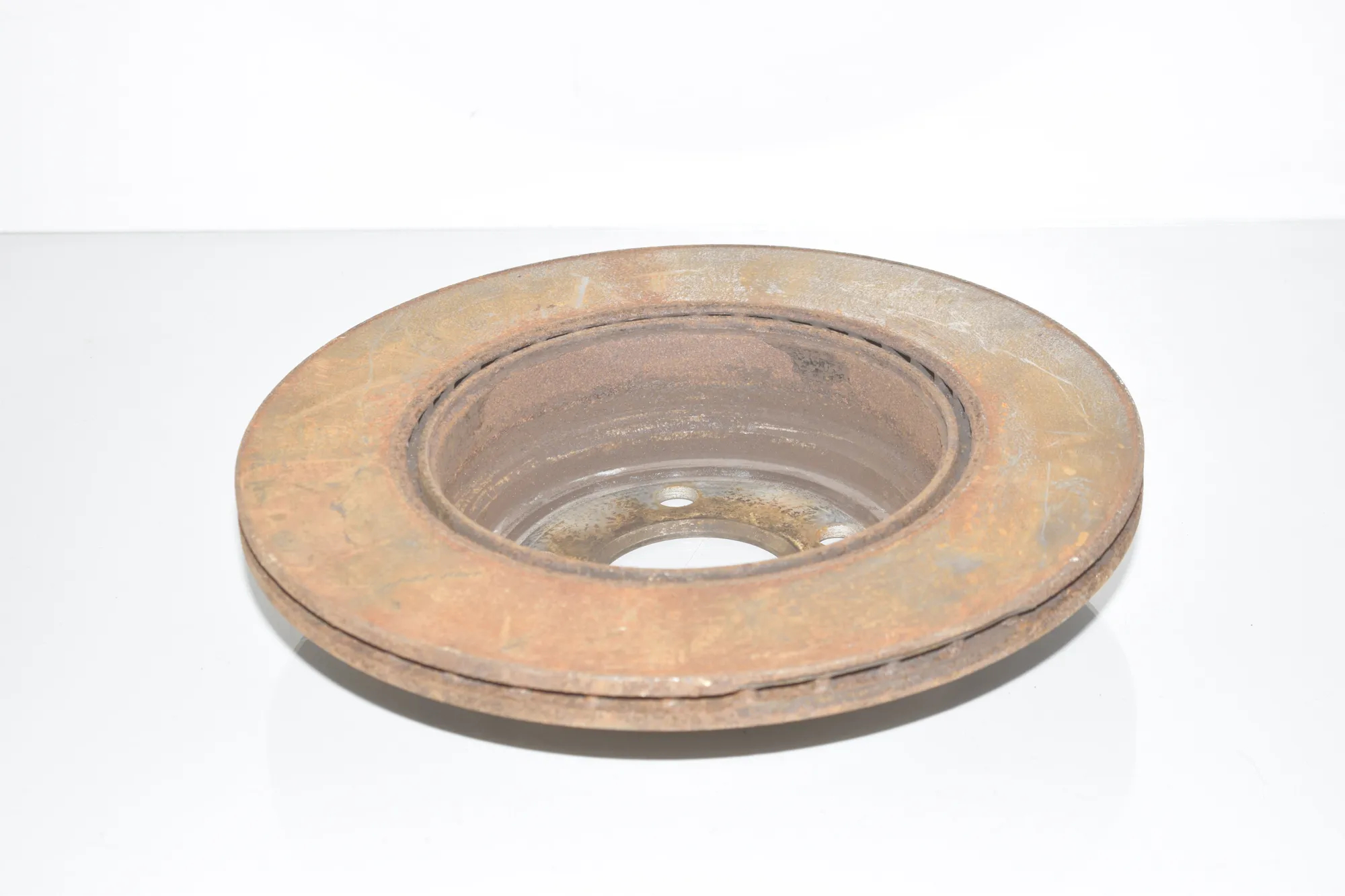 Rear Right Brake Disc – OEM 6864899 · BMW 3 Touring (F31) 335 d xDrive 2015