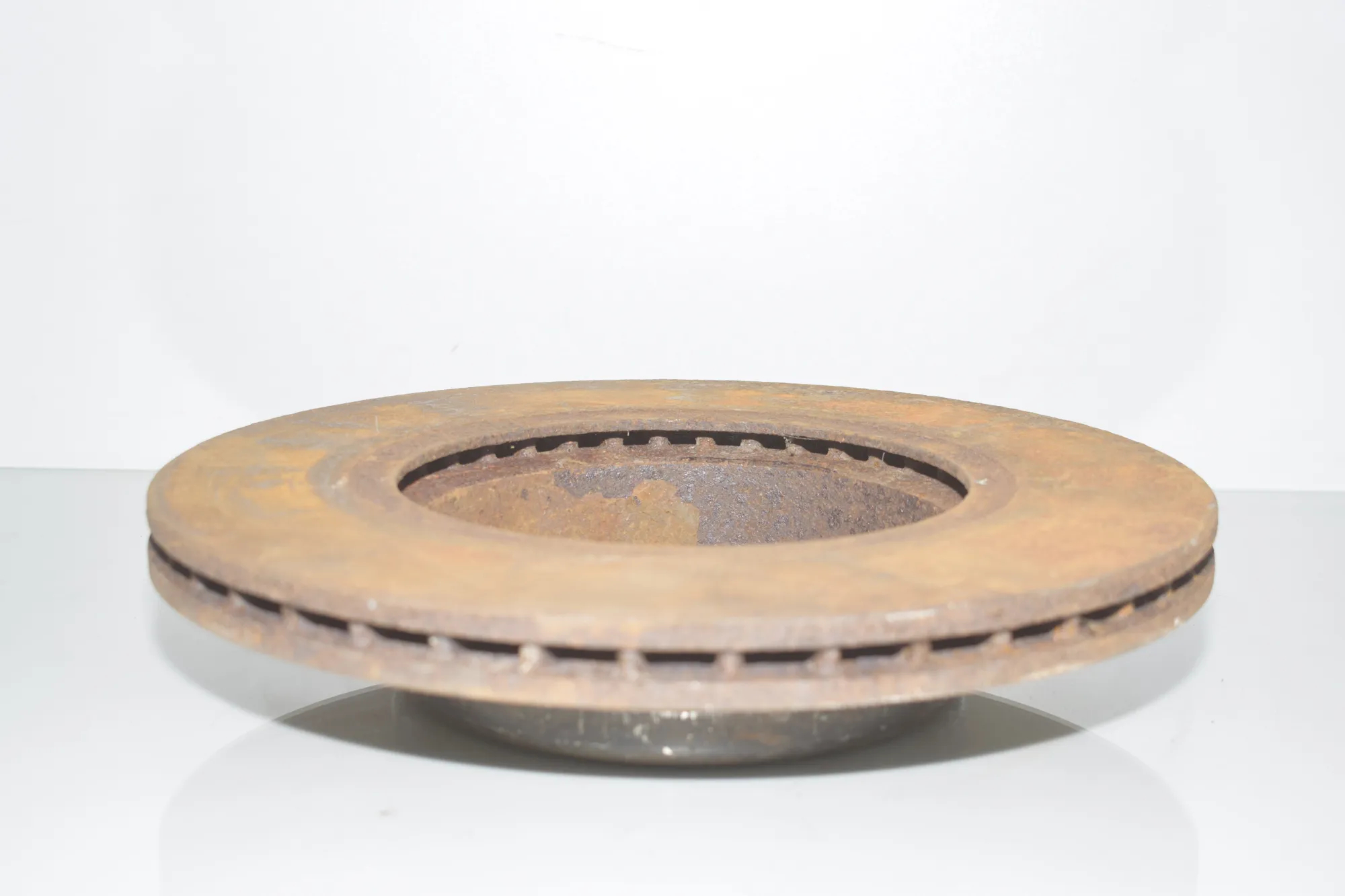 Front Left Brake Disc – OEM 6896652 · BMW 5 (F10) 520 d 2010 – 4