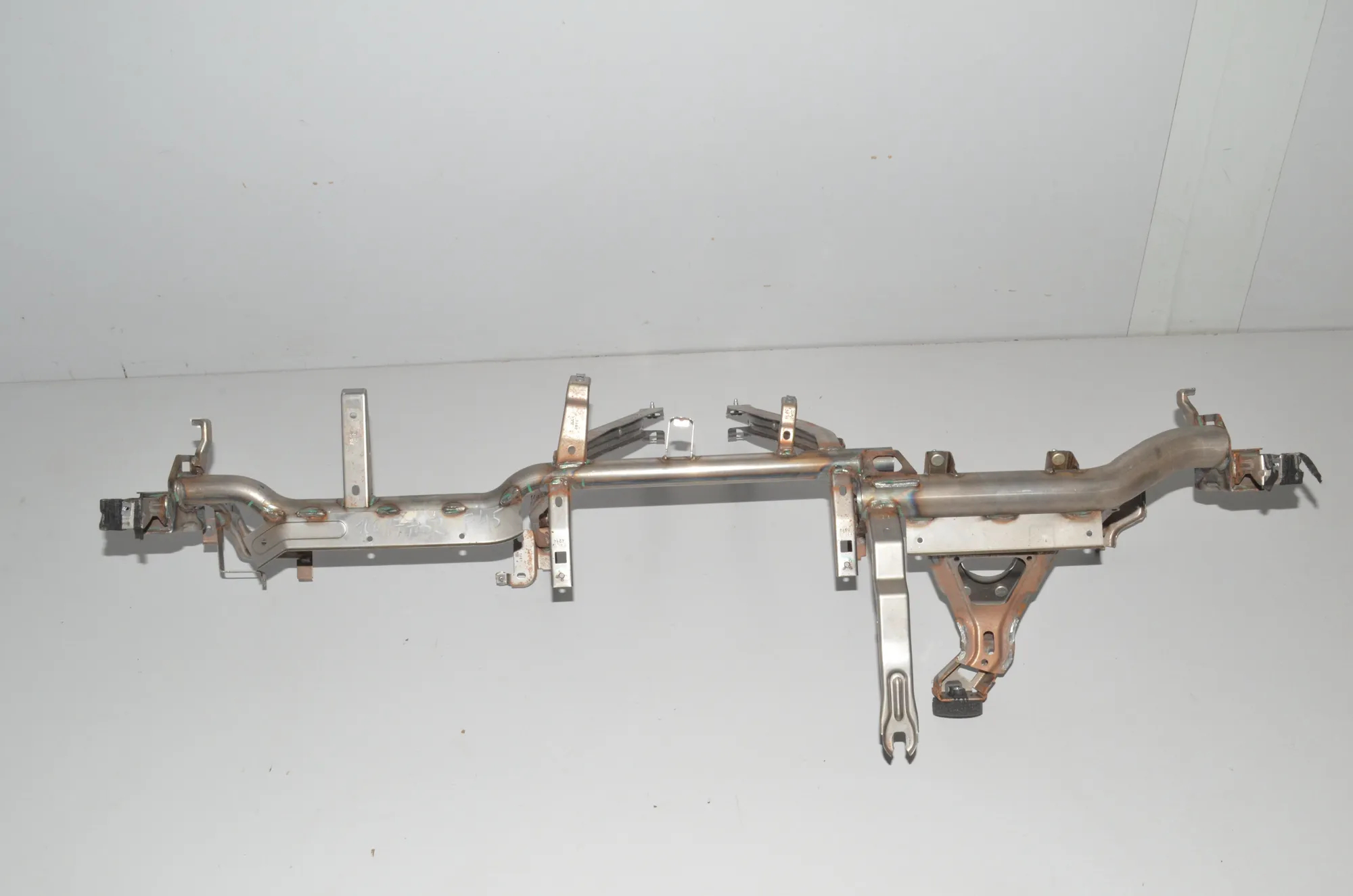 Dashboard Frame – OEM 9311018 · BMW 2 Active Tourer (F45) 220 d 2015 – 2
