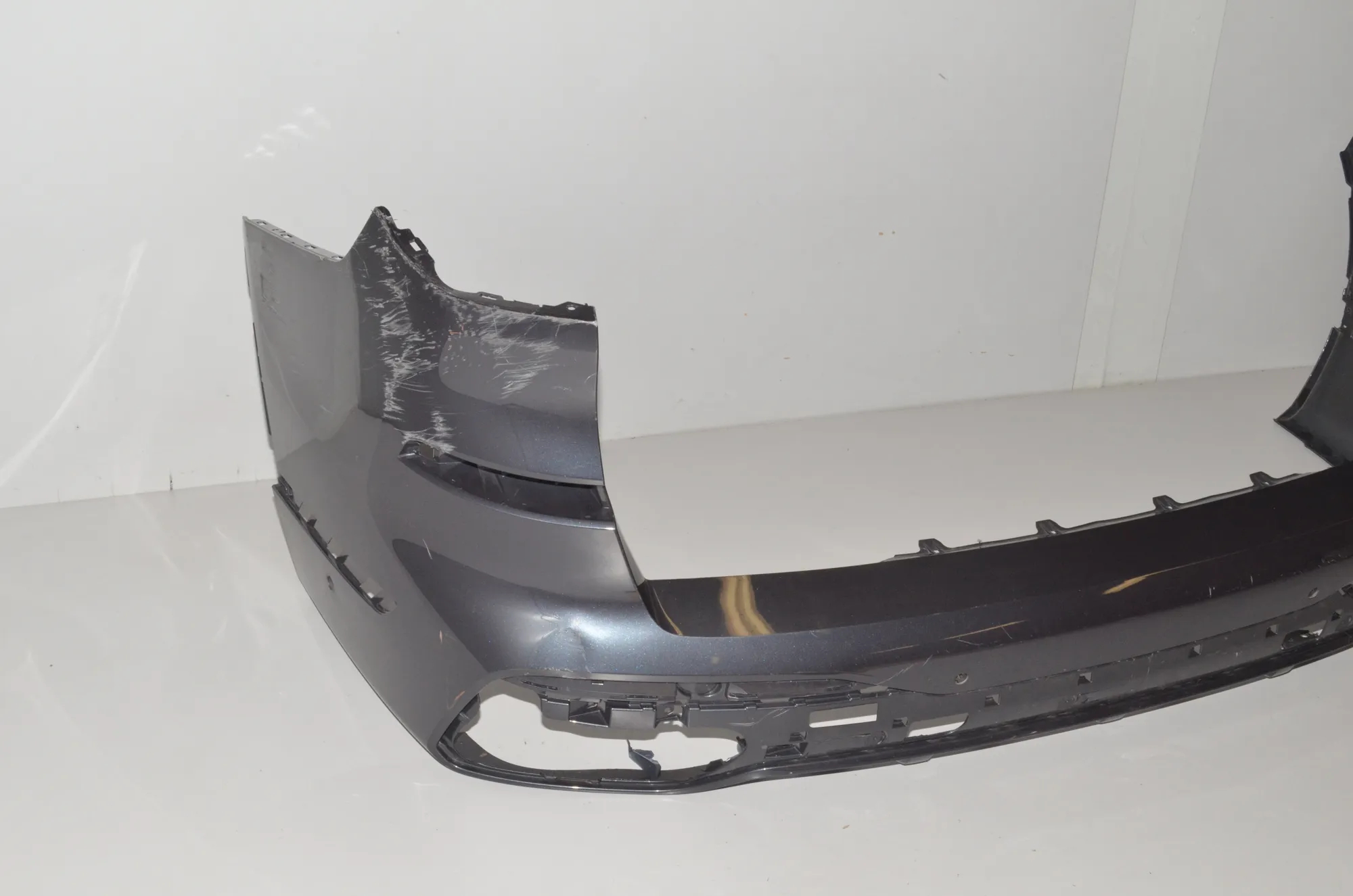 Rear Bumper – OEM 868532 · BMW X7 (G07) BMW X7 (G07) xDrive 30 d 2020 – 3
