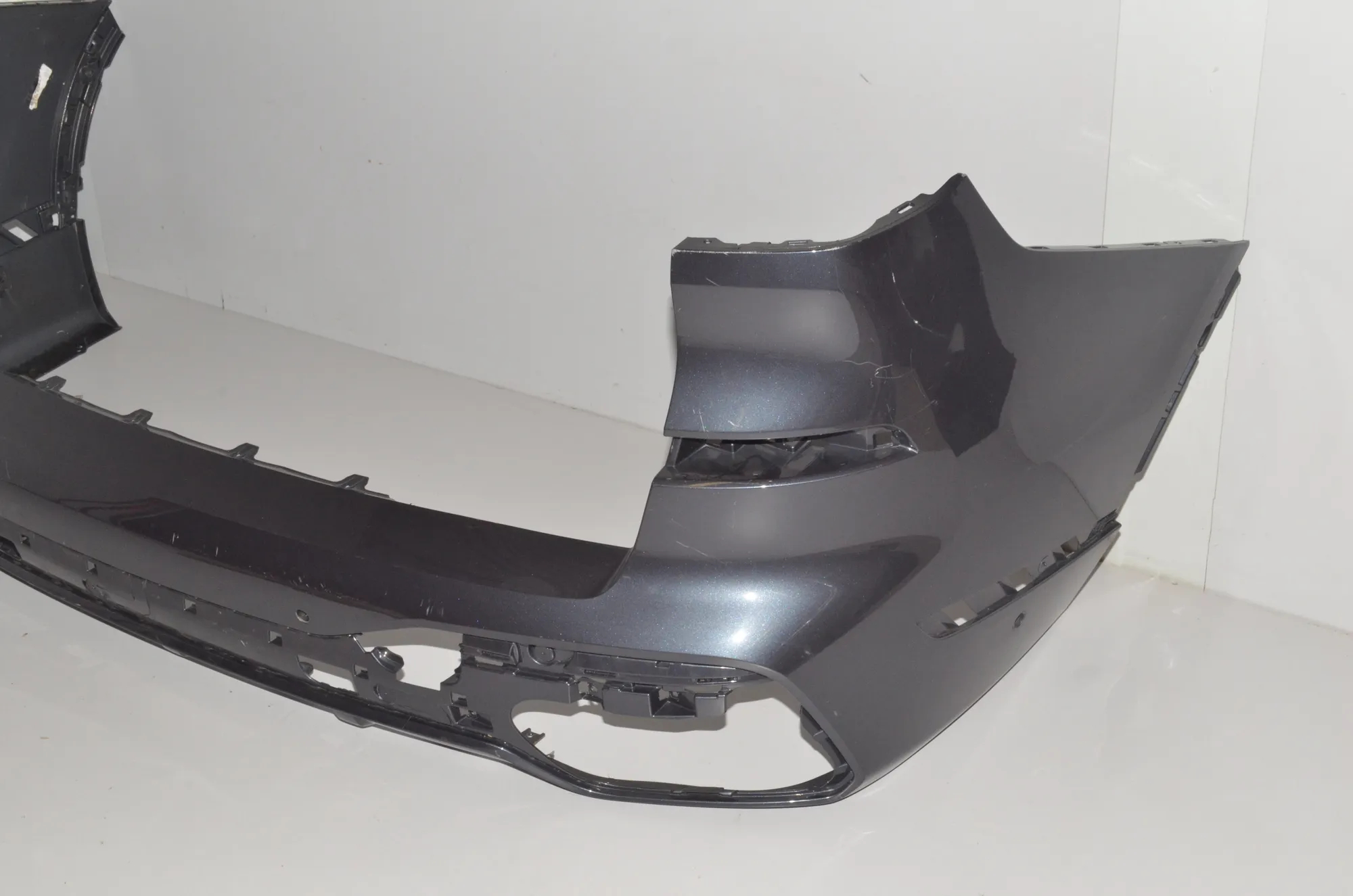 Rear Bumper – OEM 868532 · BMW X7 (G07) BMW X7 (G07) xDrive 30 d 2020 – 2