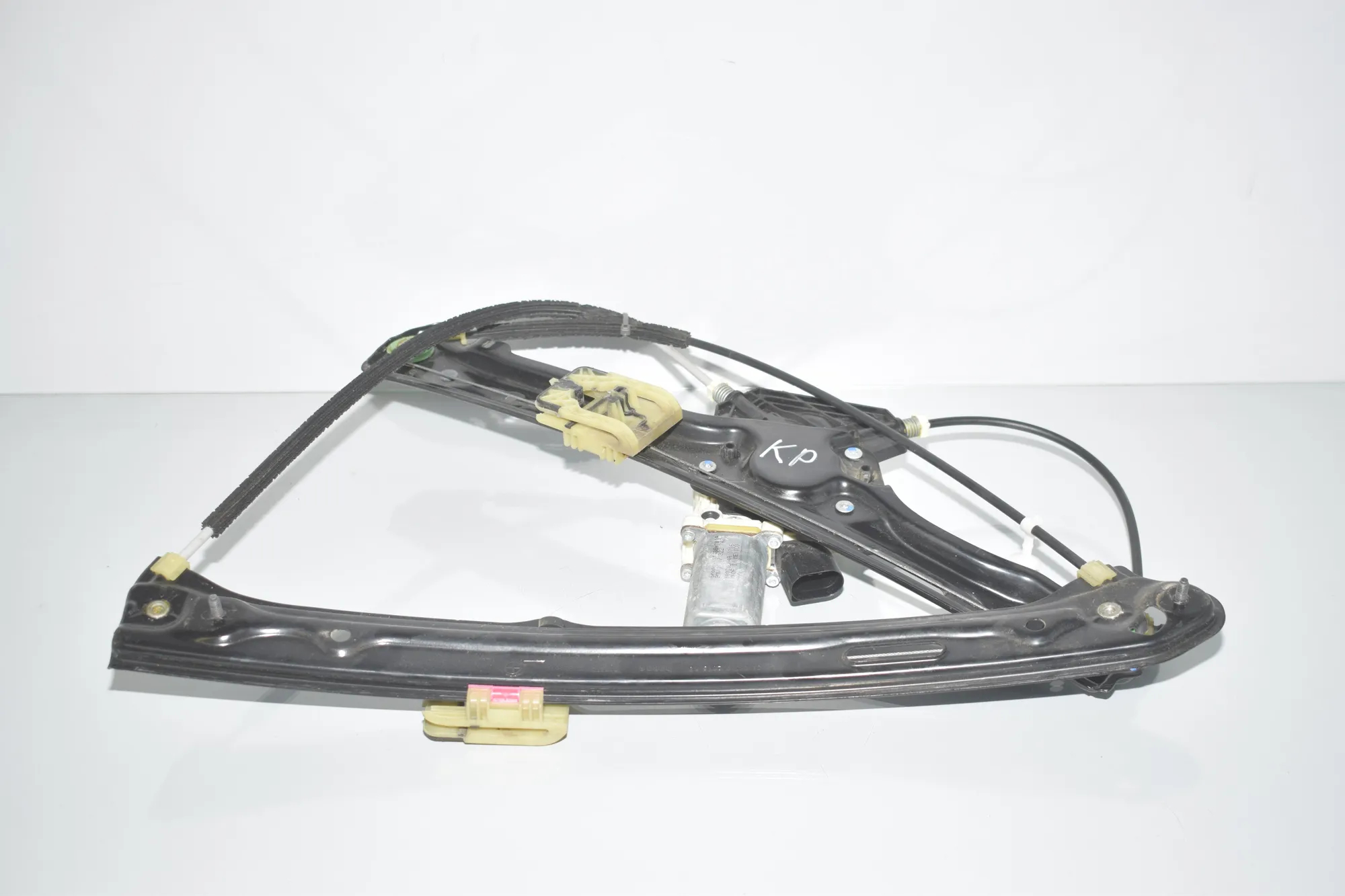 Front Left Door Window Regulator – OEM 7292901 · BMW X6 (F16, F86) M 50 d 2016 – 4