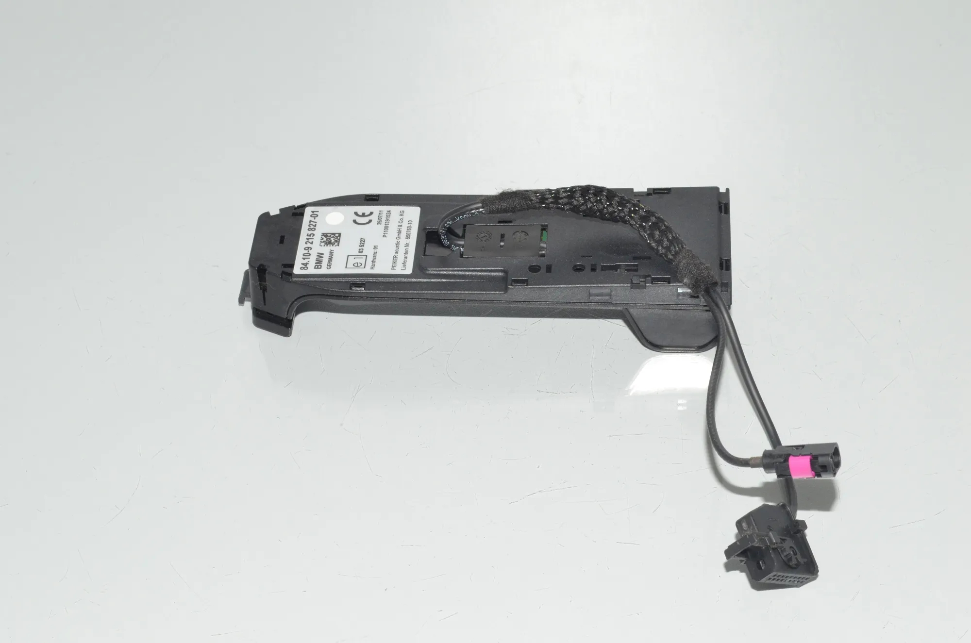 Phone Control Unit – OEM 9215827 · BMW 5 Touring (F11) 525 d 2011 – 4