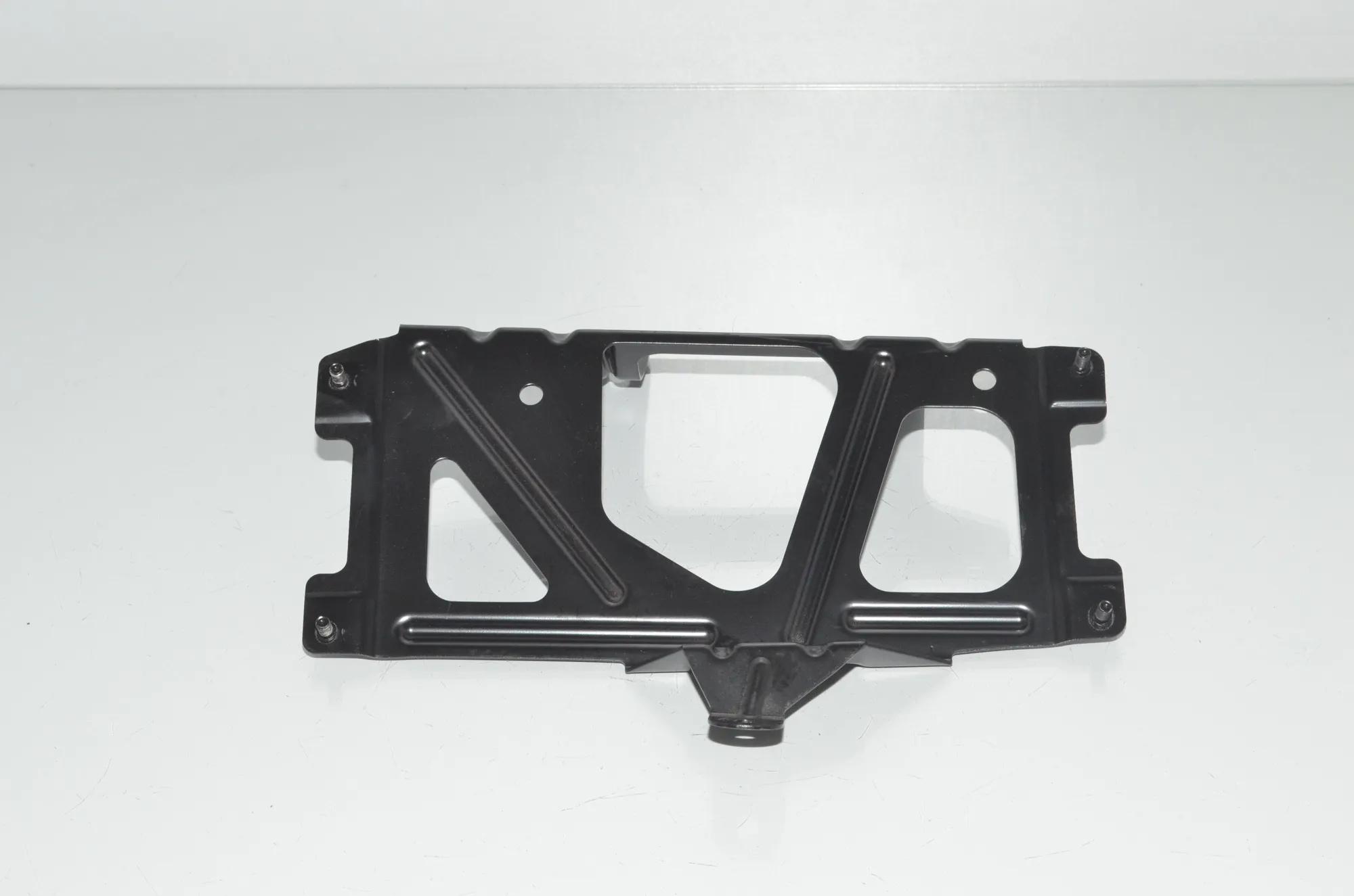 Bracket – OEM 9215493 · BMW 5 Touring (F11) 525 d 2011 – 3