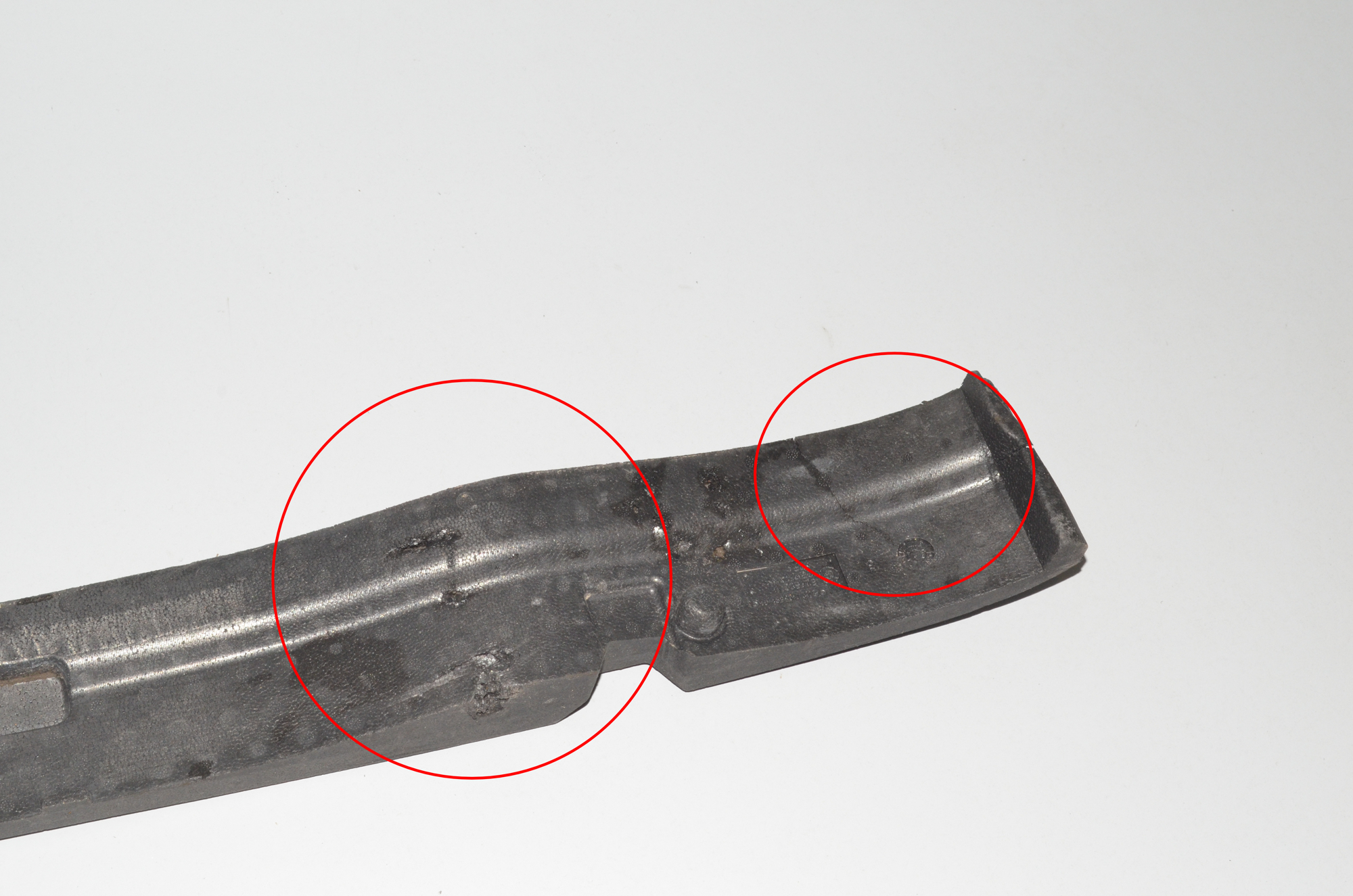 Rear Bumper Foam – OEM 51127135581 · BMW 7 (E65, E66, E67) BMW 7 (E65, E66, E67) 730 d 2005 – 7