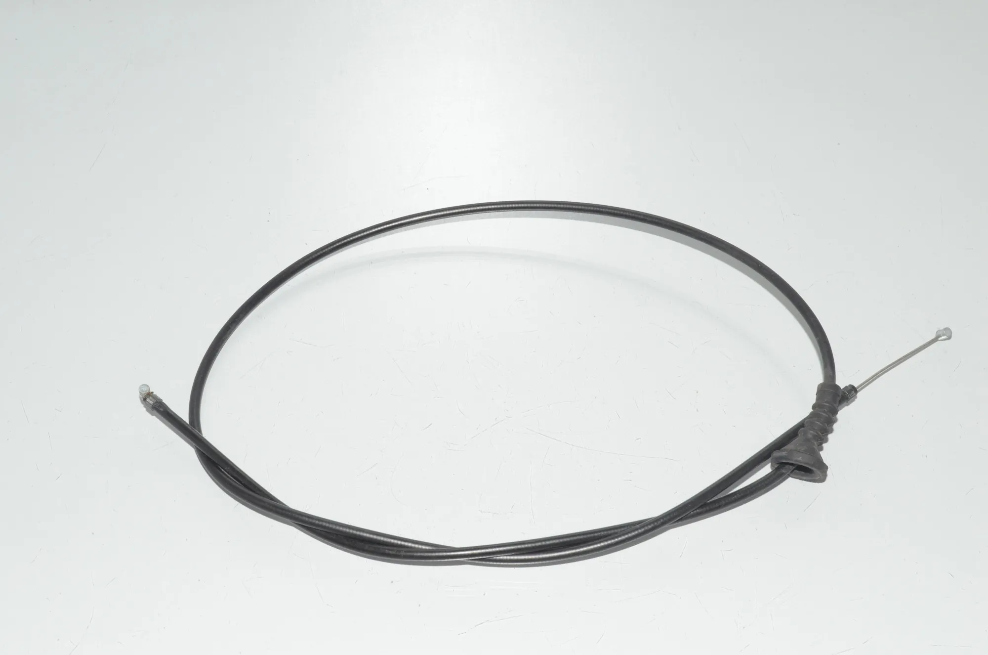 Bonnet Lock Cable – OEM 7255801 · BMW 5 Touring (F11) 525 d 2011