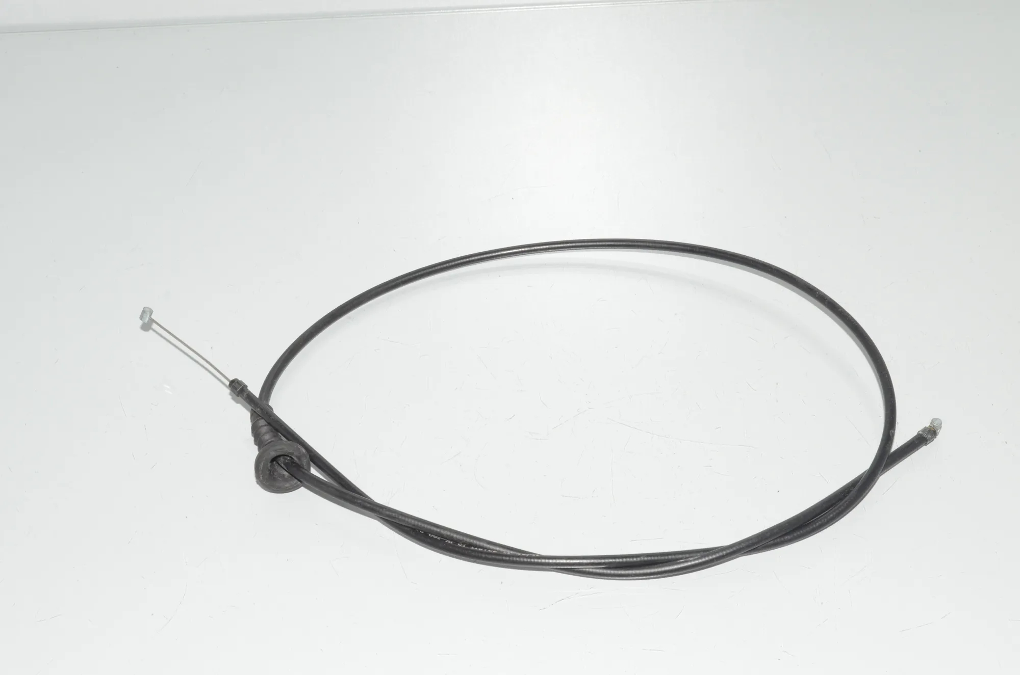Bonnet Lock Cable – OEM 7255801 · BMW 5 Touring (F11) 525 d 2011 – 3