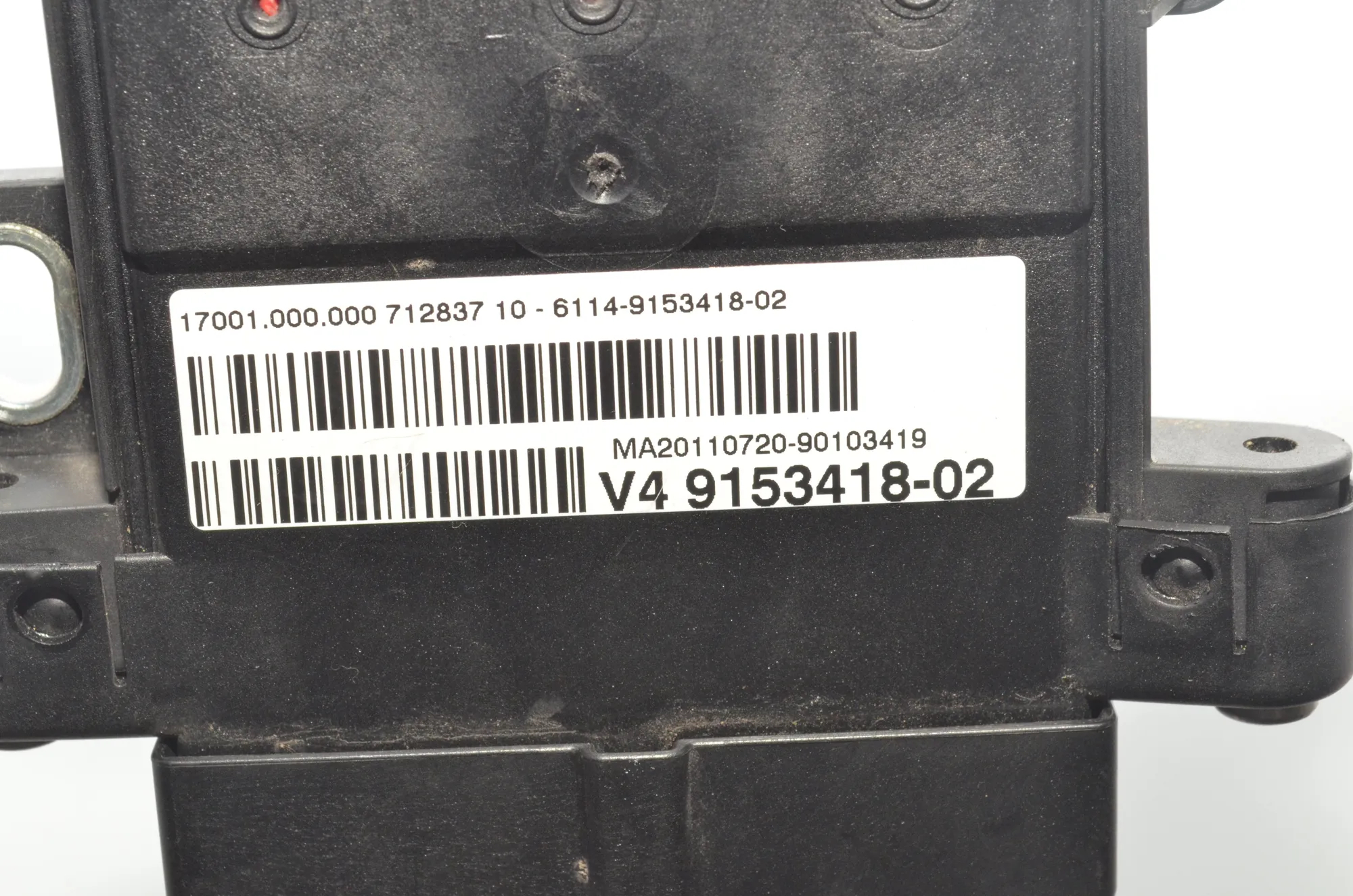 Power Distribution Unit – OEM 9153418 · BMW 5 Touring (F11) 525 d 2011 – 4