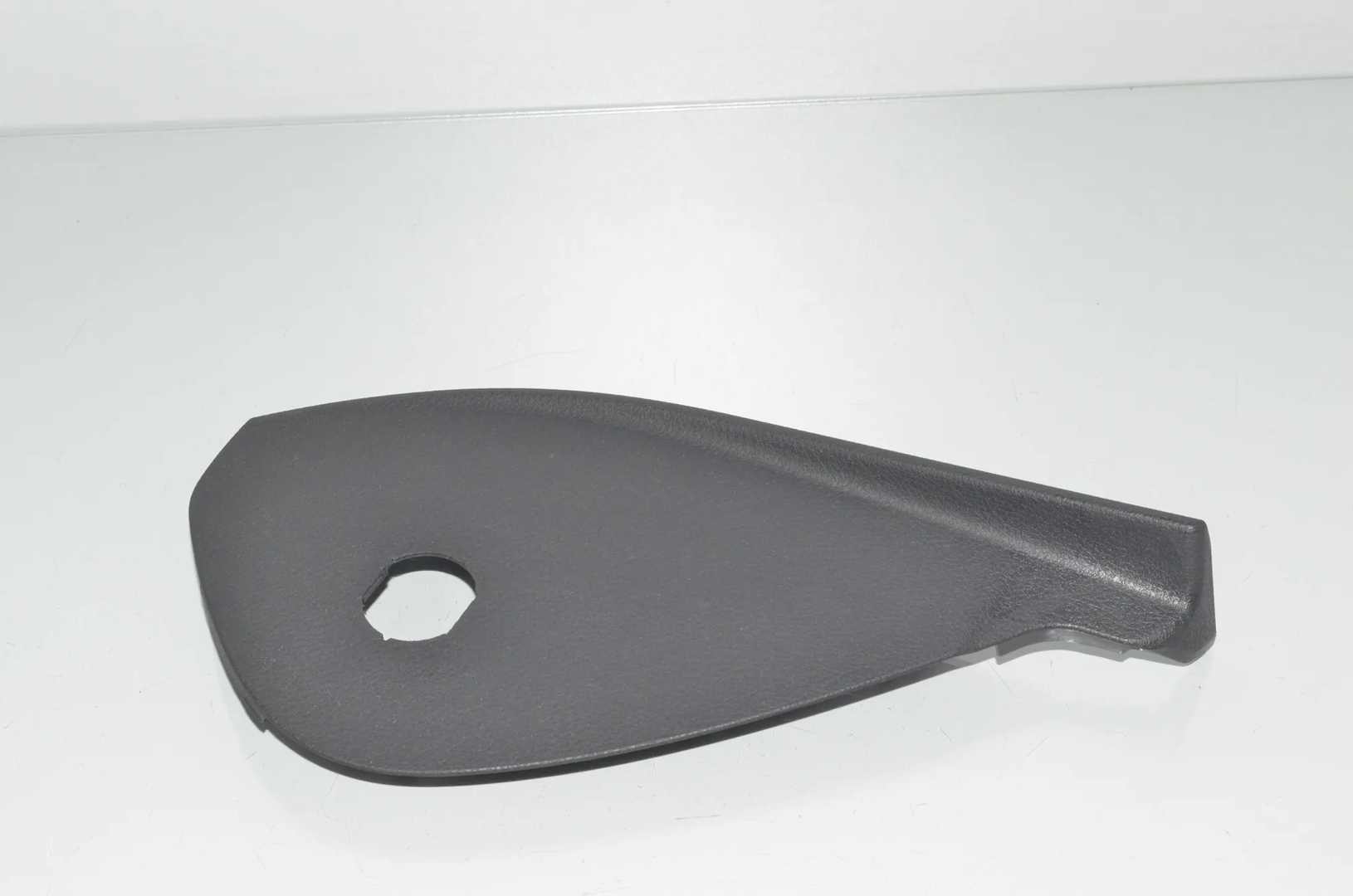 Dashboard Side Trim – OEM 9209794 · BMW 5 Touring (F11) 525 d 2011
