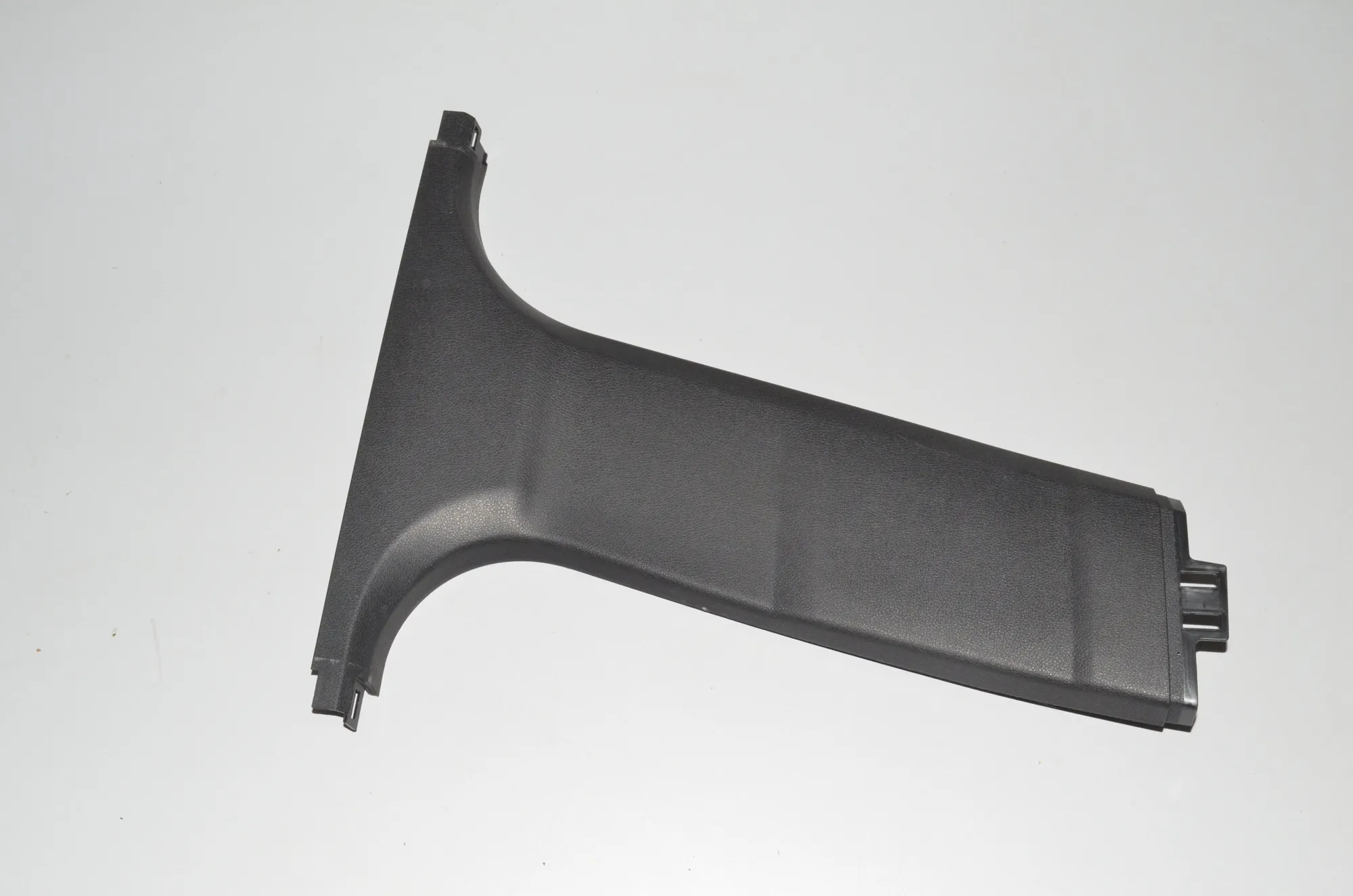 Right Side B Pillar Trim – OEM 9116352 · BMW 5 Touring (F11) 525 d 2011 – 2