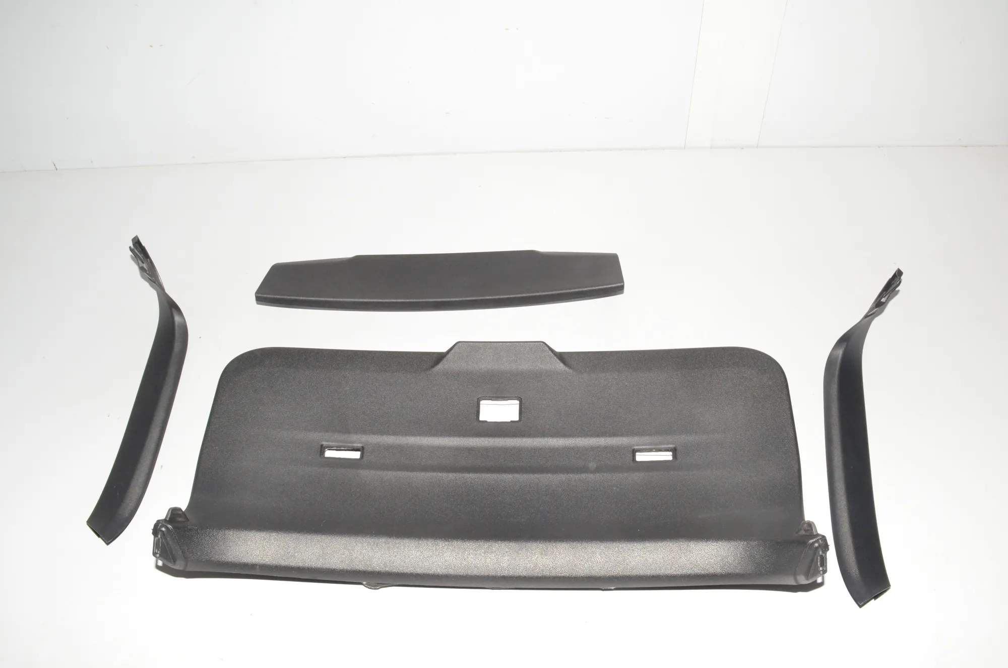 Tailgate Bootlid Cover Trim – OEM 7318703 · BMW X6 (F16, F86) M 50 d 2016 – 2