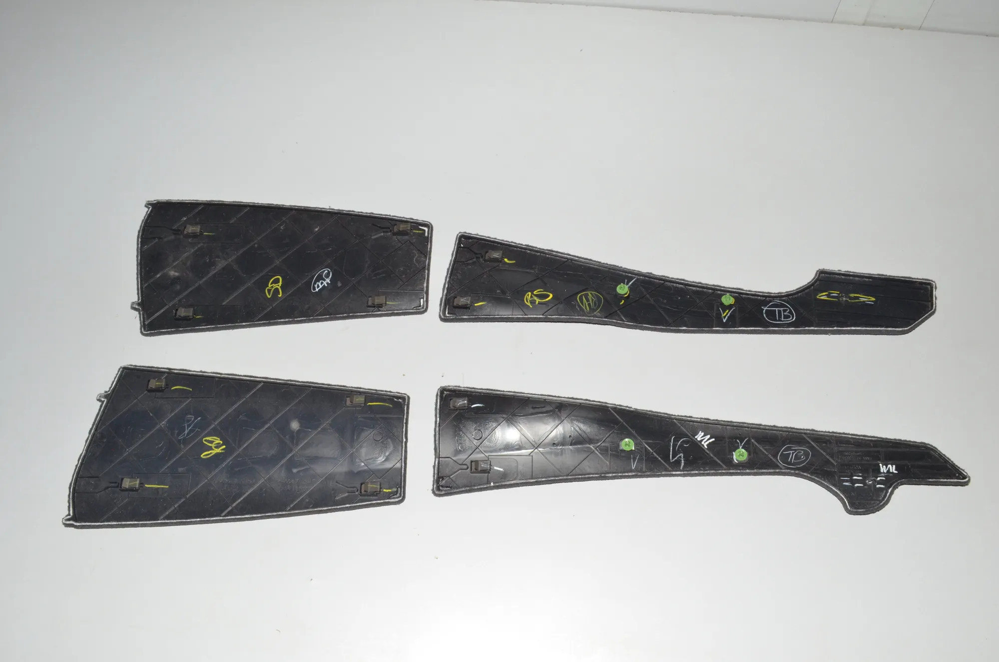 Center Console Trim – OEM 6834708 · BMW X6 (F16, F86) M 50 d 2016 – 4