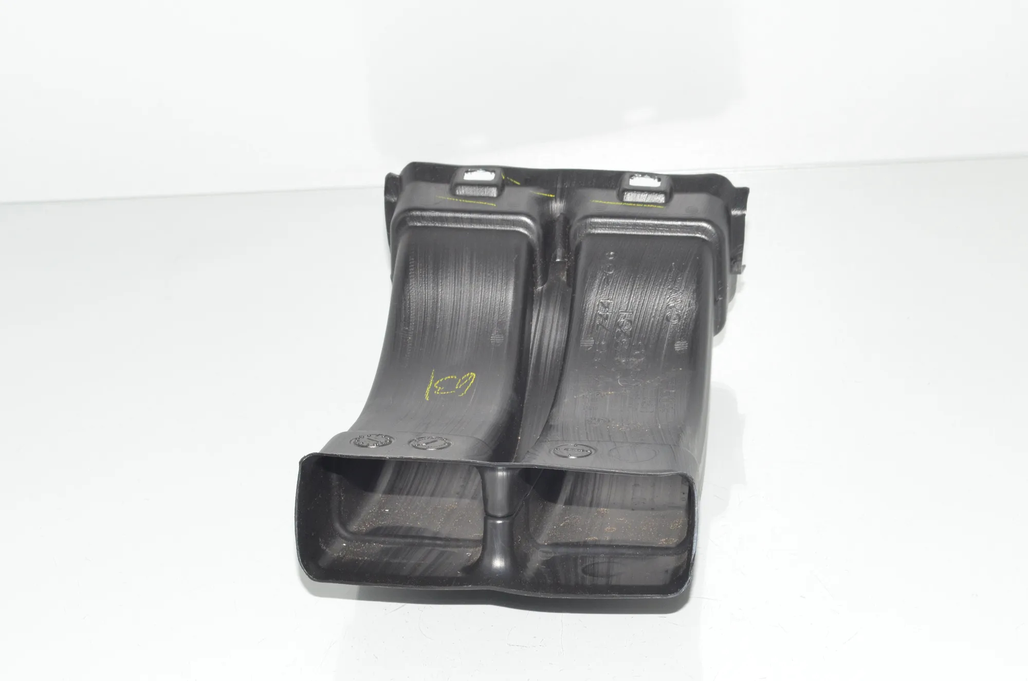 Interior Air Duct Channel – OEM 6958744 · BMW X6 (F16, F86) M 50 d 2016 – 3