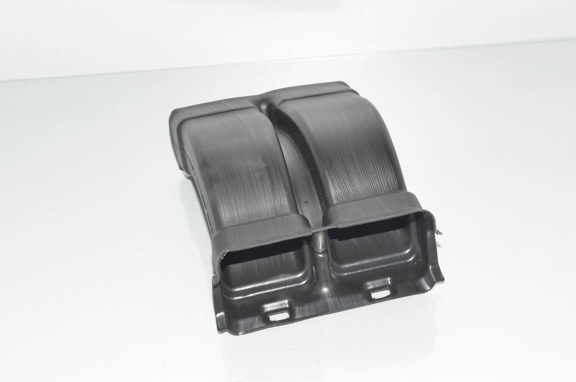 Interior Air Duct Channel – OEM 6958744 · BMW X6 (F16, F86) M 50 d 2016 – 2