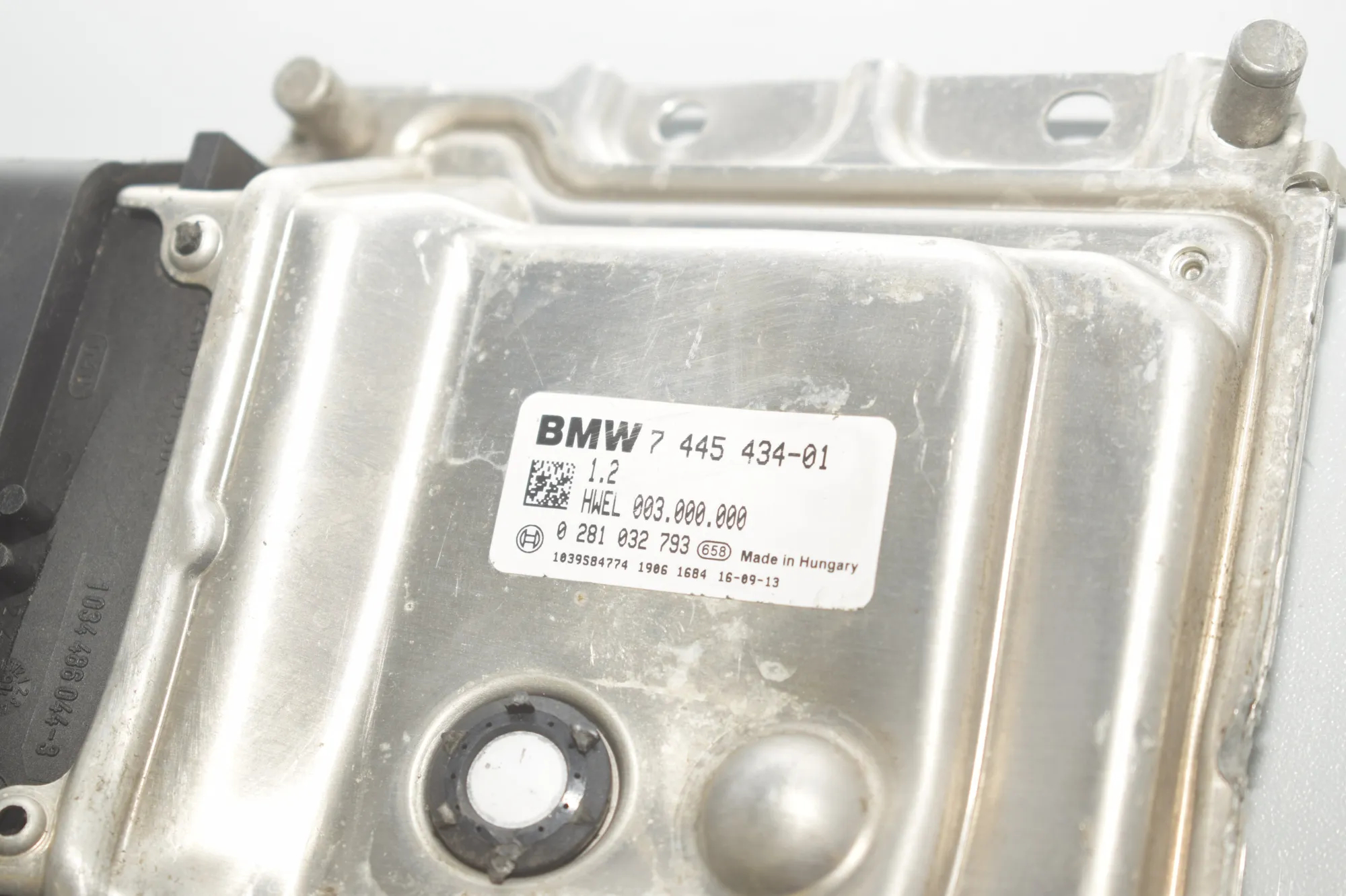 AdBlue Control Unit – OEM 7445434 · BMW X6 (F16, F86) M 50 d 2016 – 5