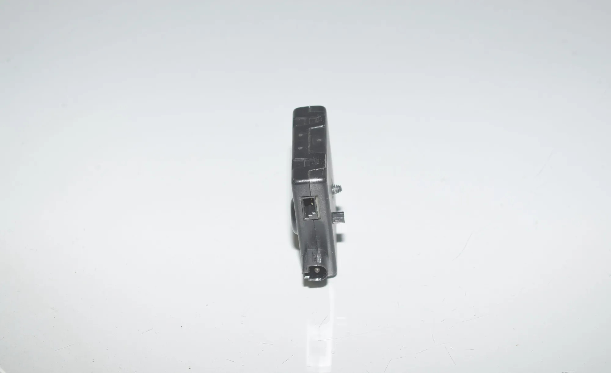 Antenna Amplifier – OEM 9343304 · BMW X6 (F16, F86) M 50 d 2016 – 4