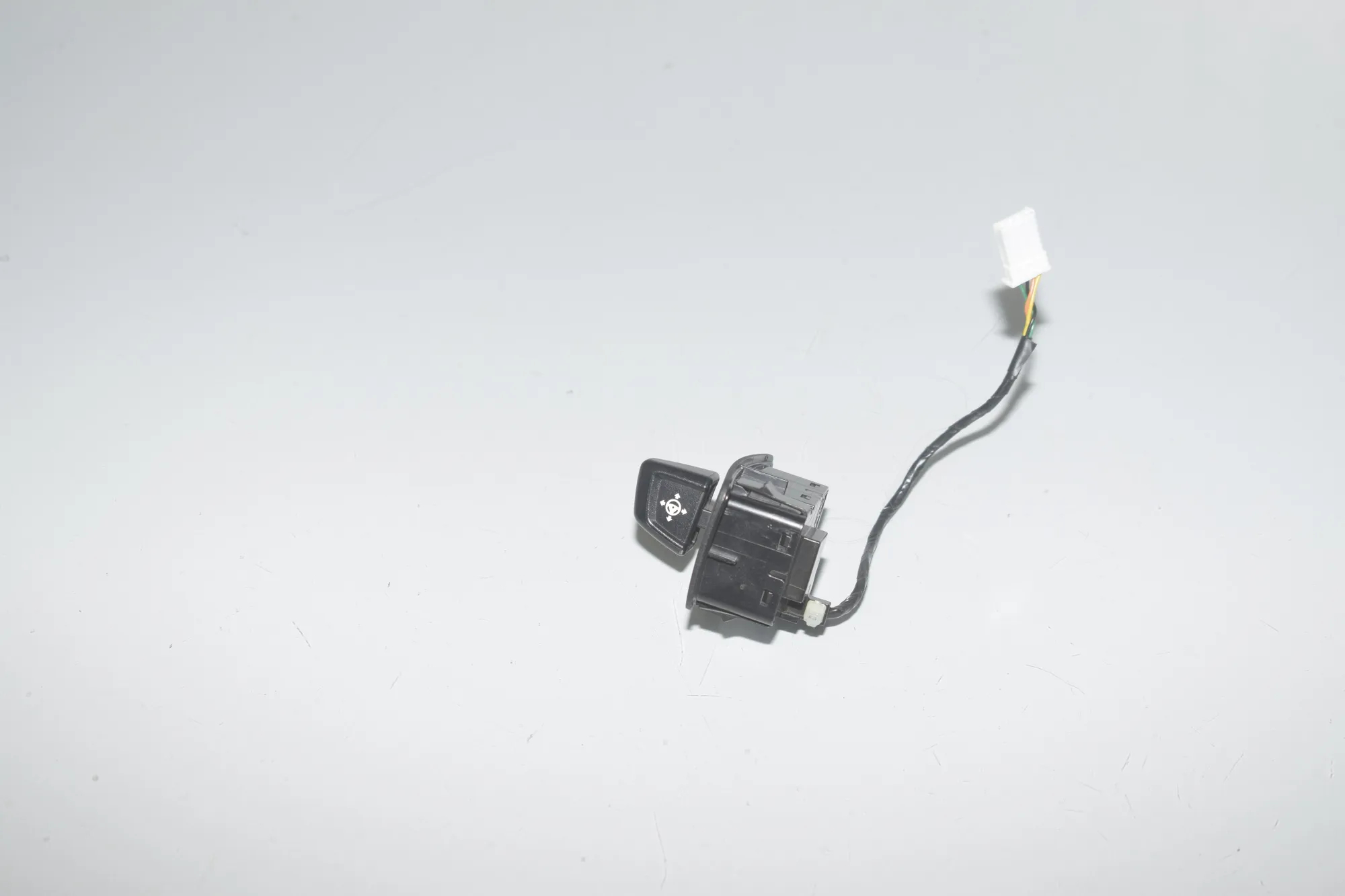 Steering Wheel Adjustment Switch – OEM 9267366 · BMW X6 (F16, F86) M 50 d 2016 – 4