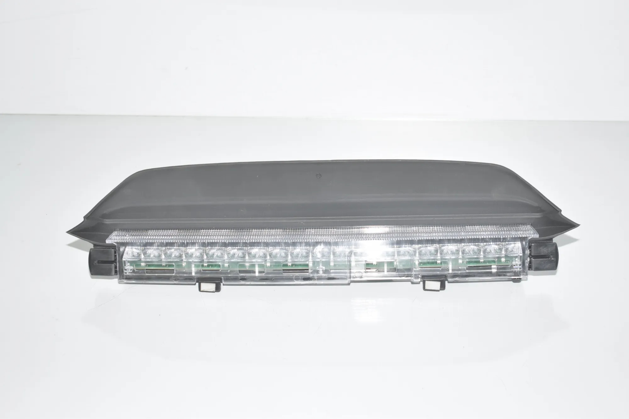 Rear Third Brake Stop Light – OEM 7375798 · BMW X6 (F16, F86) M 50 d 2016 – 5