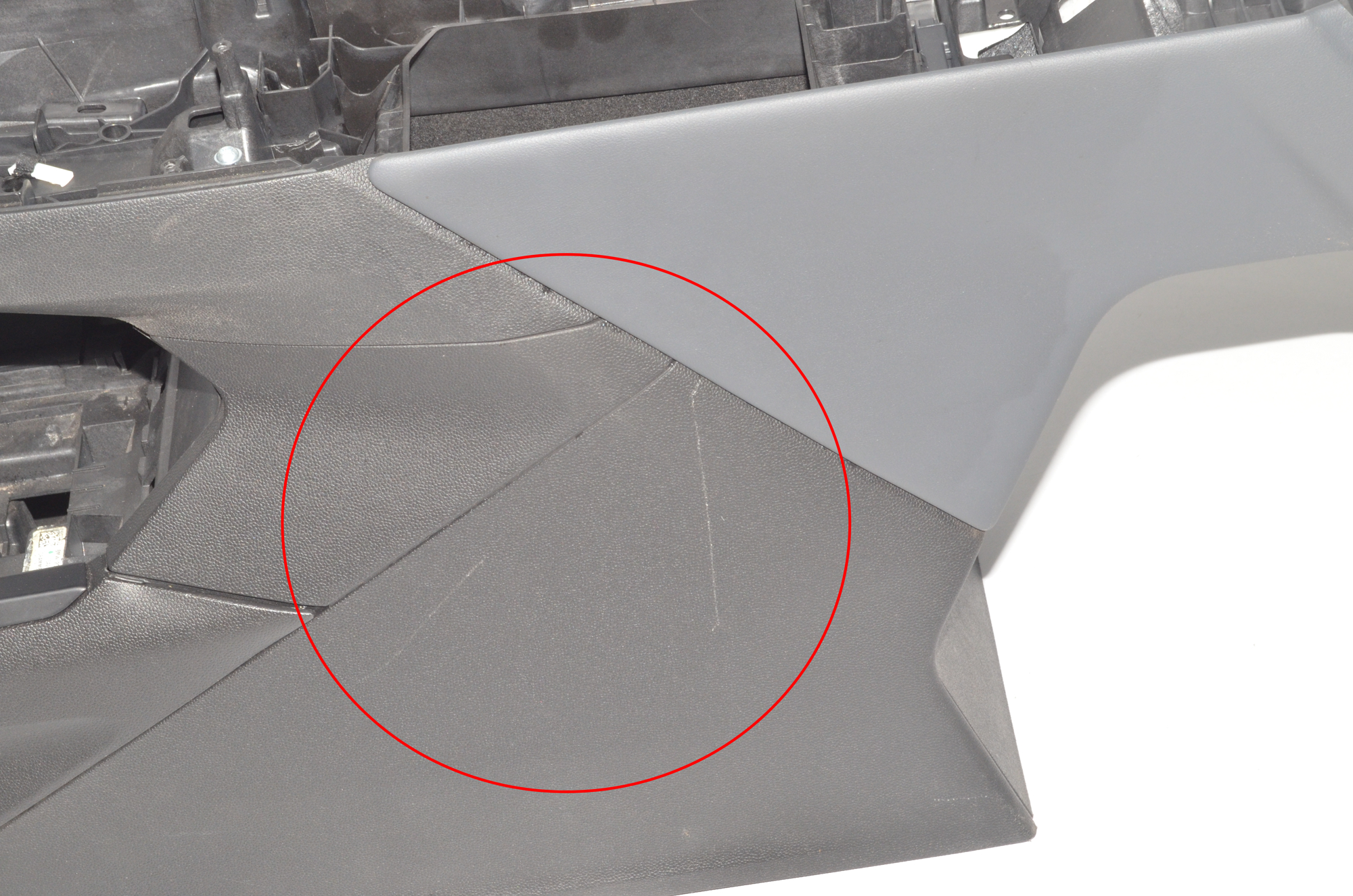 Center Console – OEM 5A38971 · BMW iX (I20) BMW iX (I20) xDrive50 2022 – 5