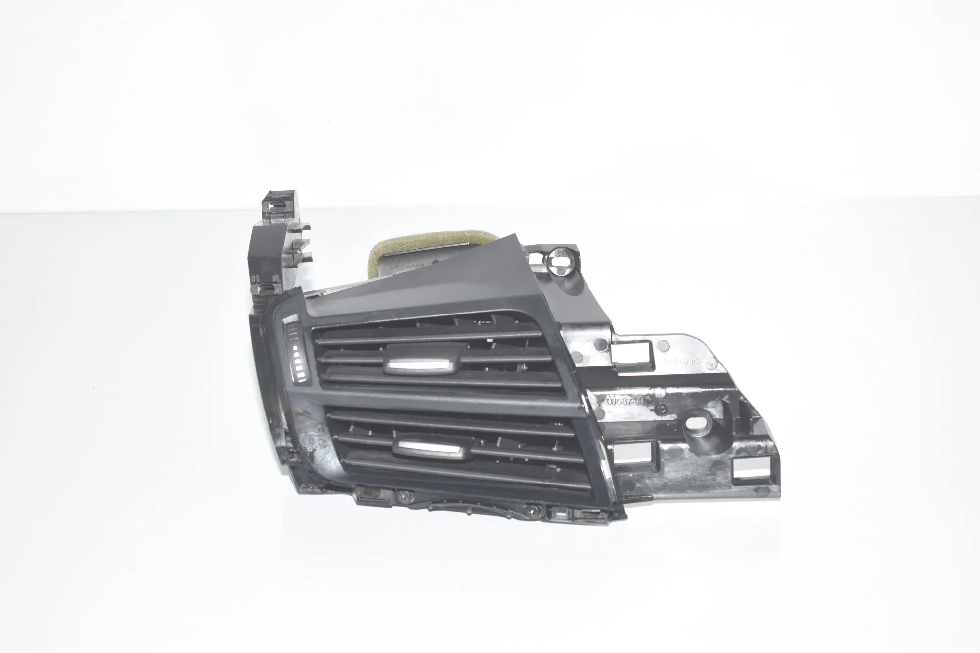Dashboard Air Vents – OEM 9252649 · BMW X6 (F16, F86) M 50 d 2016