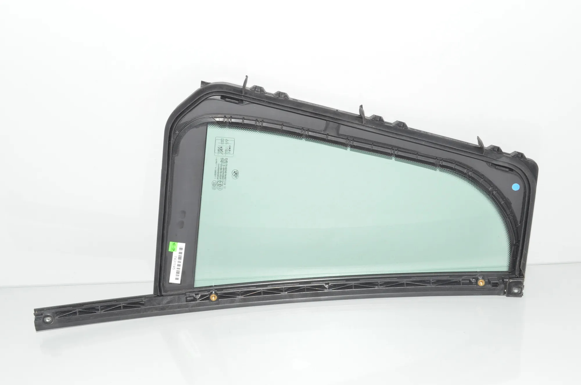 Rear Left Quarter Window – OEM 7431145 · BMW X7 (G07) BMW X7 (G07) xDrive 30 d 2021 – 3