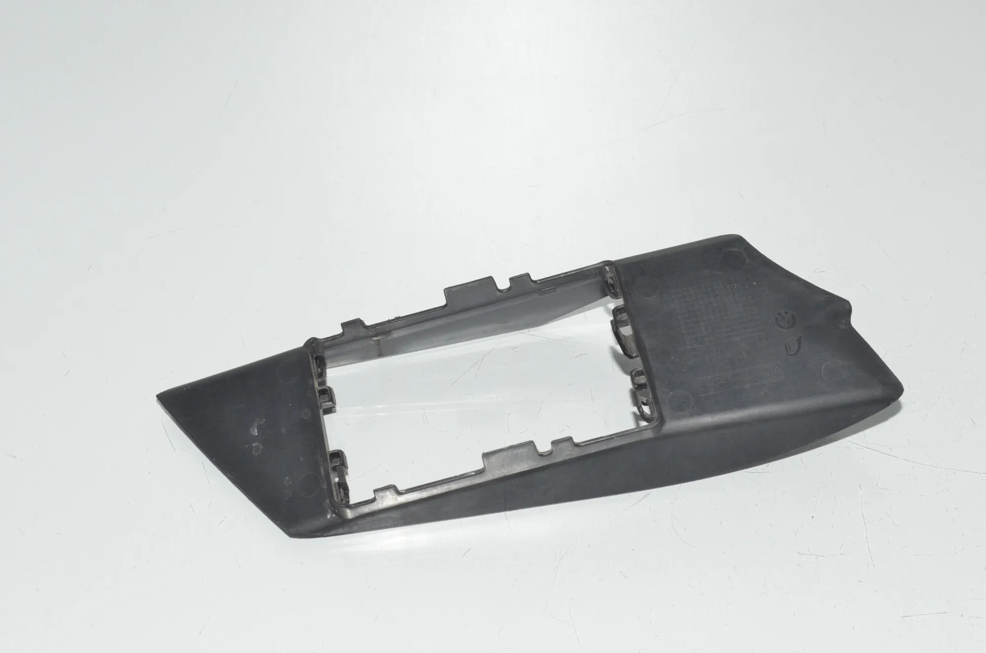 Bracket – OEM 7933474 · BMW X7 (G07) (2019 - -) xDrive 30 d 2019 – 3