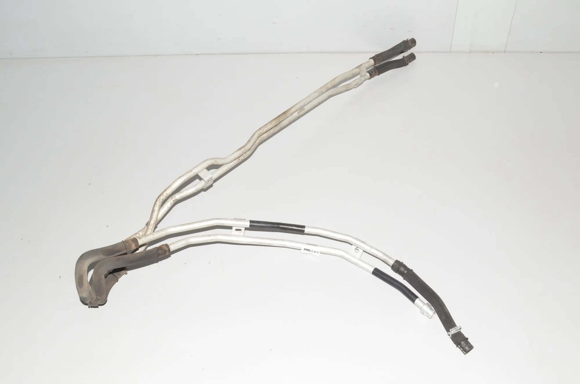 Coolant Hose Pipe – OEM 6821664 · BMW X7 (G07) (2019 - -) xDrive 30 d 2019 – 3