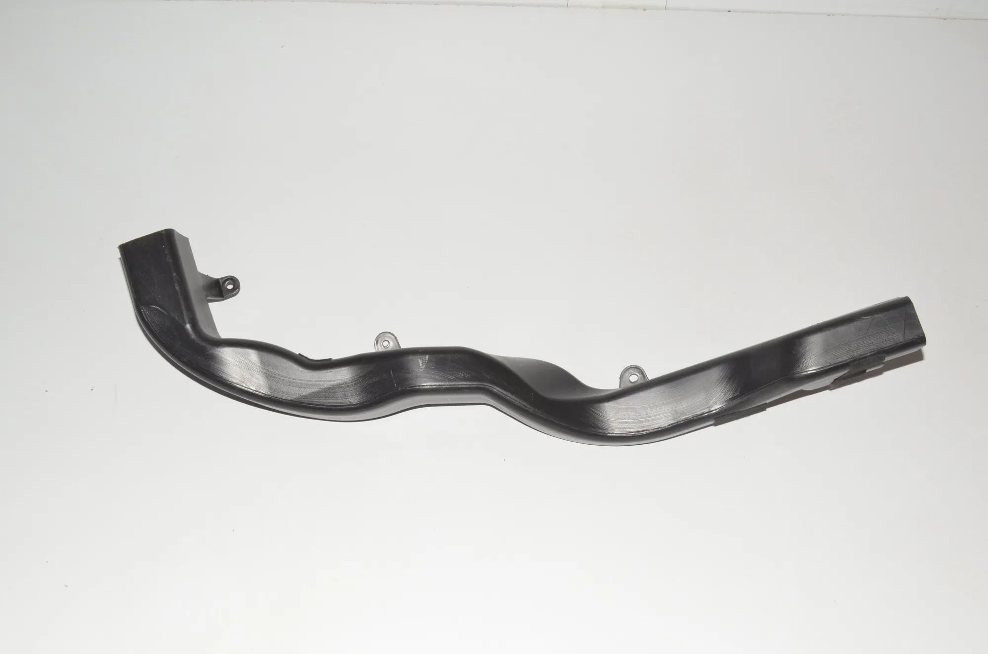 Interior Air Duct Channel – OEM 7466092 · BMW X7 (G07) (2019 - -) xDrive 30 d 2019 – 2