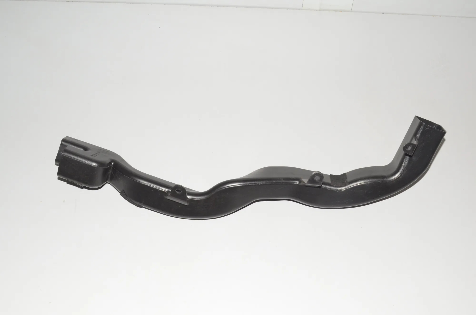 Interior Air Duct Channel – OEM 7466092 · BMW X7 (G07) (2019 - -) xDrive 30 d 2019 – 3