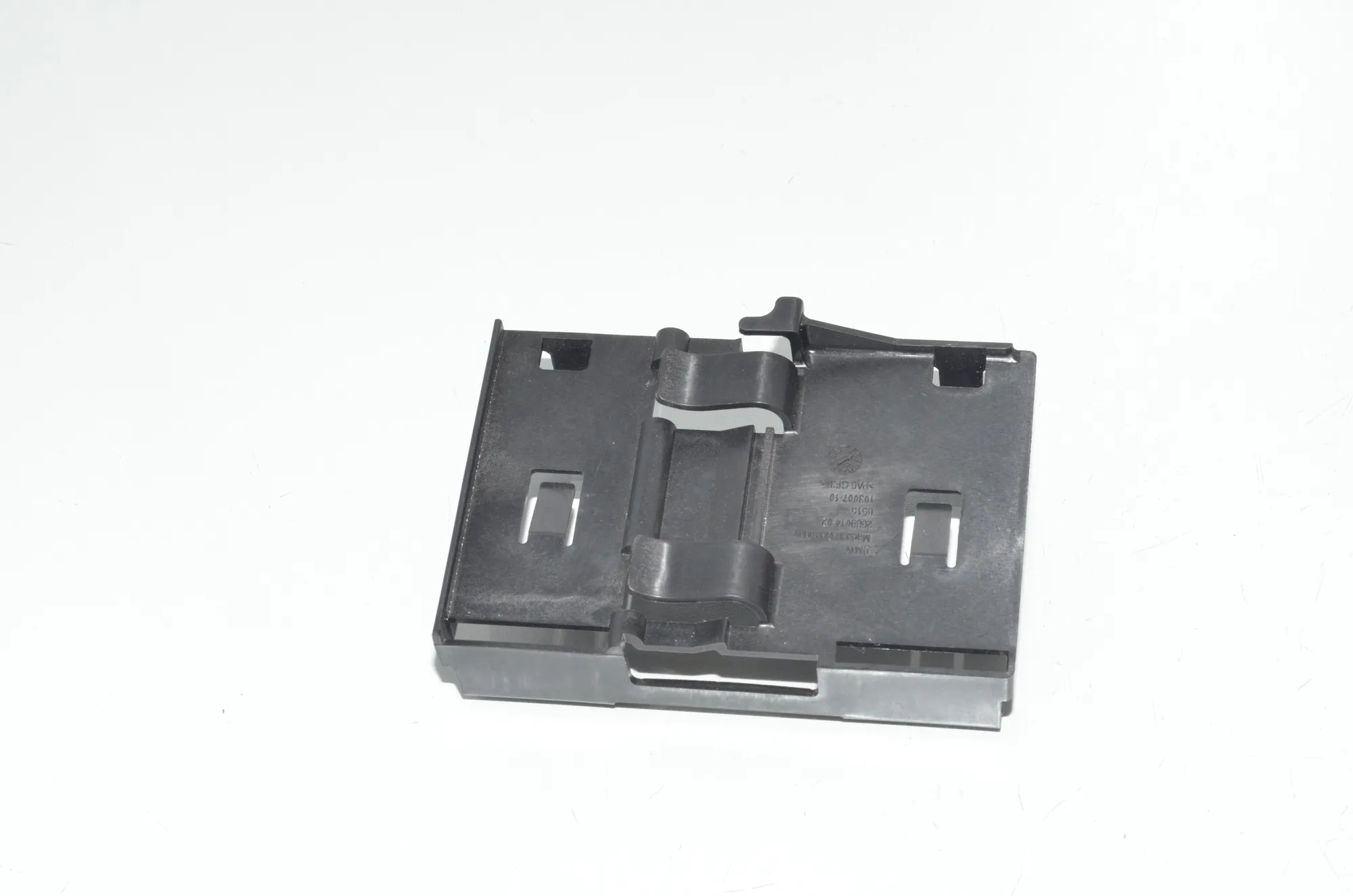 Bracket – OEM 2669014 · BMW X7 (G07) (2019 - -) xDrive 30 d 2019 – 4