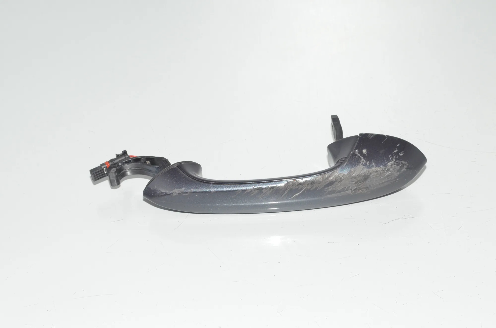 Rear Left Door Exterior Handle – OEM 8499343 · BMW X7 (G07) BMW X7 (G07) xDrive 30 d 2020