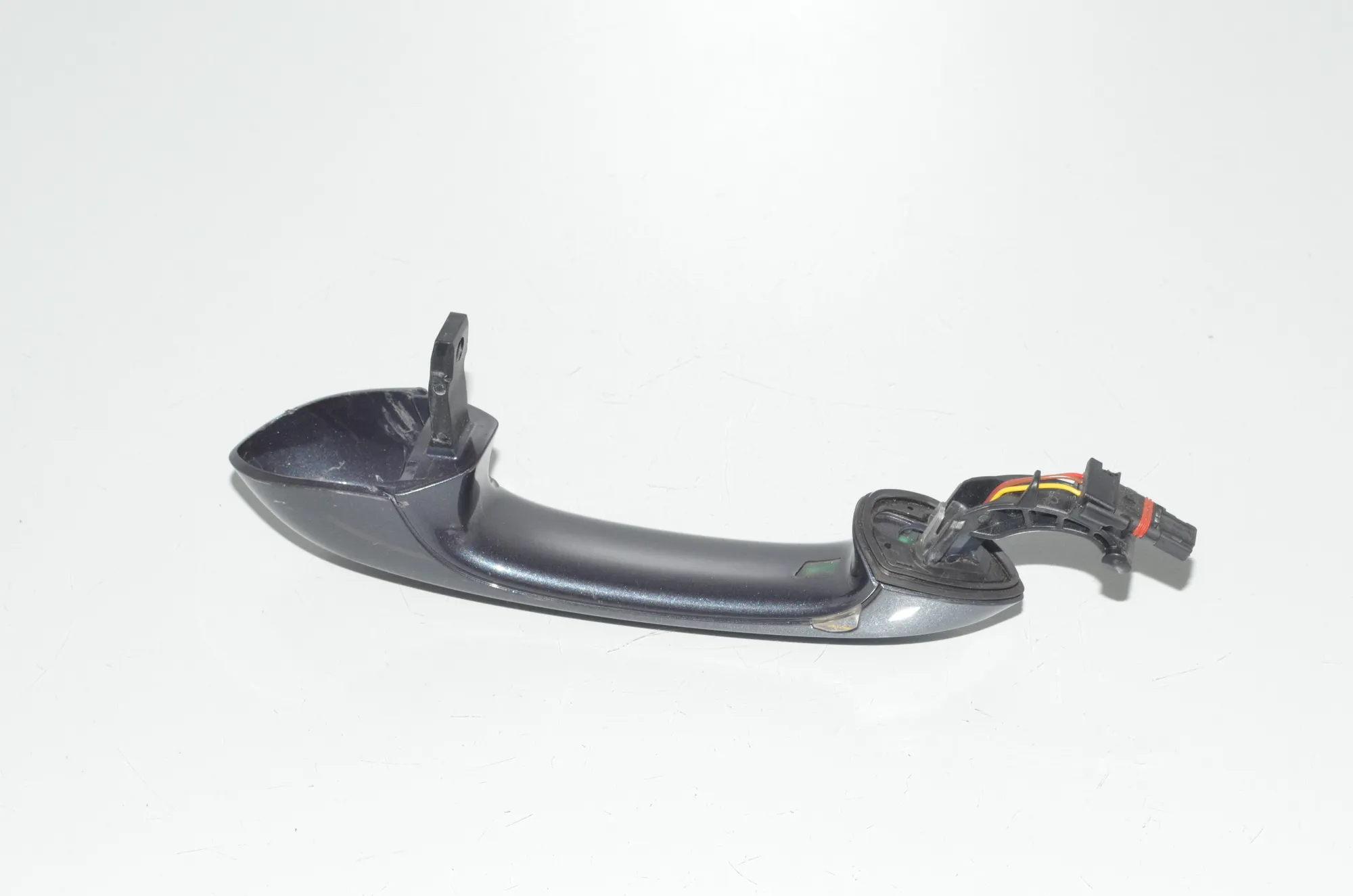 Rear Left Door Exterior Handle – OEM 8499343 · BMW X7 (G07) BMW X7 (G07) xDrive 30 d 2020 – 5