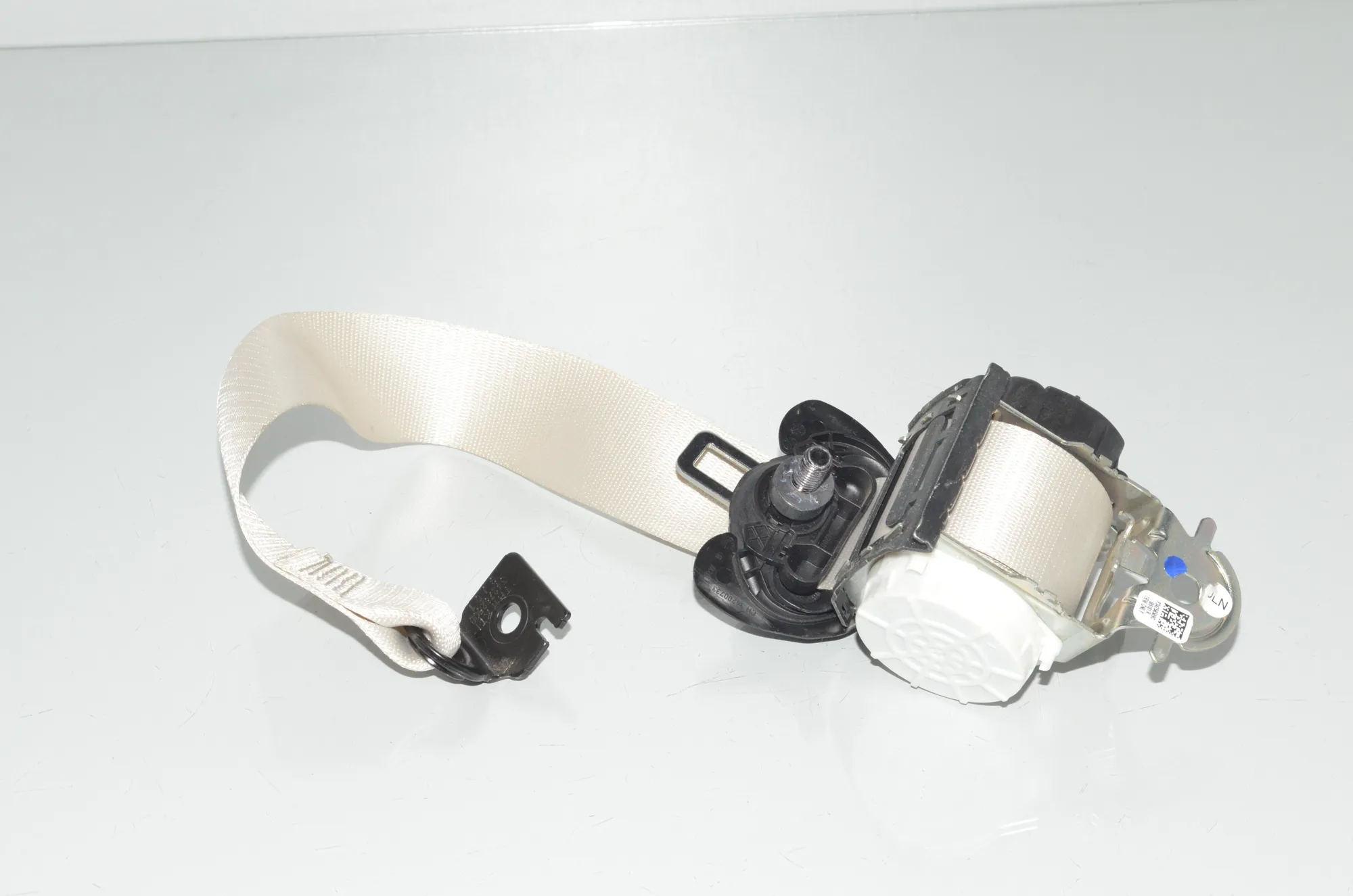 Rear Middle Seatbelt – OEM 6998169 · BMW X7 (G07) (2019 - -) xDrive 30 d 2019 – 3