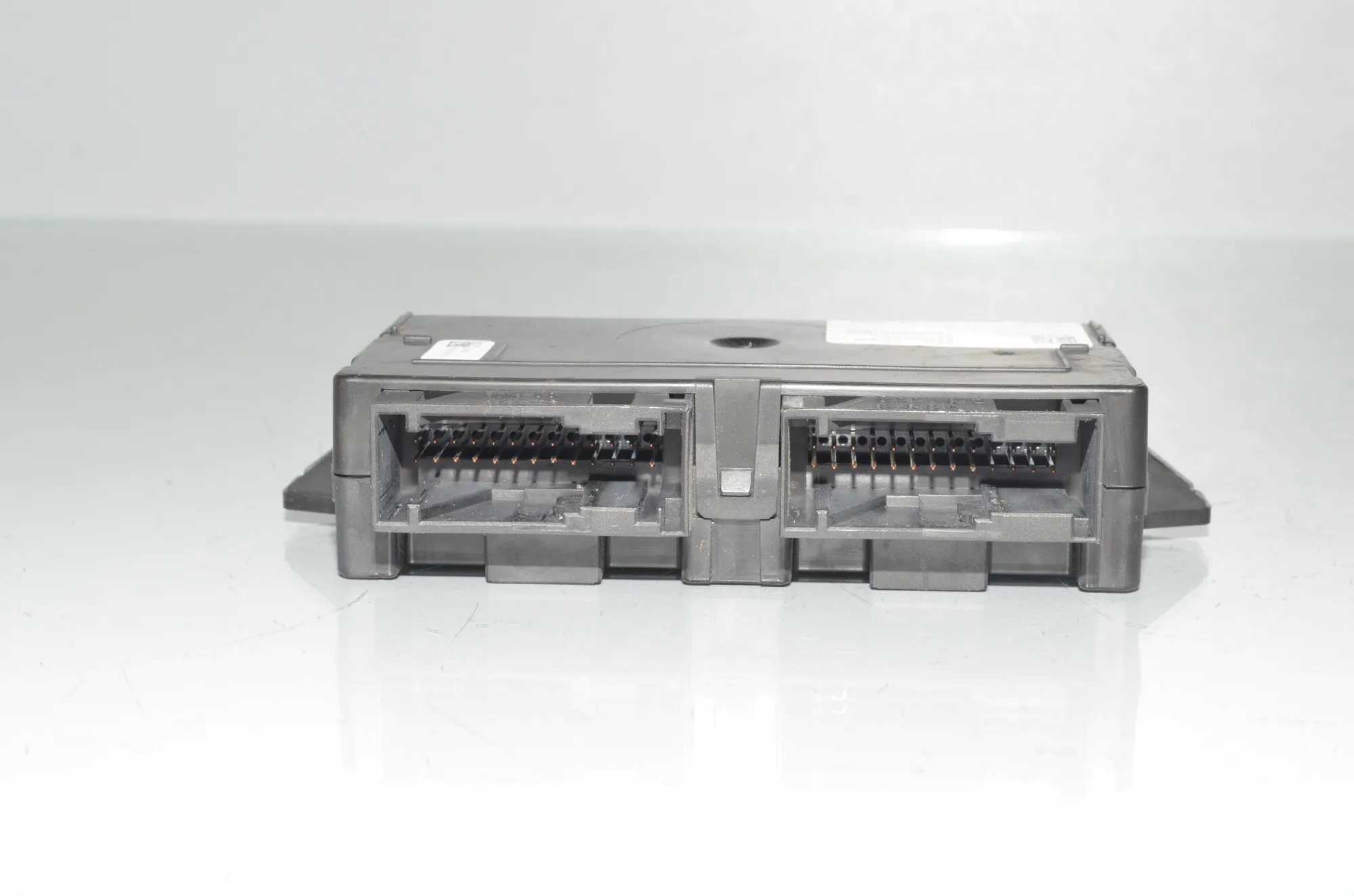 Other Control Units – OEM 9460642 · BMW X7 (G07) (2019 - -) xDrive 30 d 2019 – 4