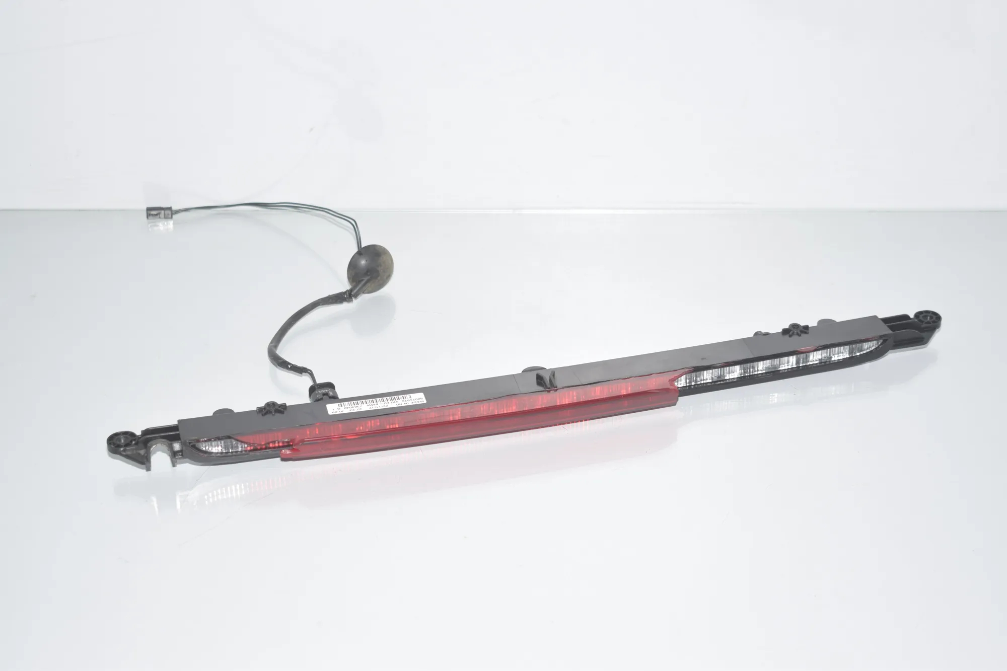 Rear Third Brake Stop Light – OEM 7304040 · BMW i3 (I01) Electric 2020 – 2