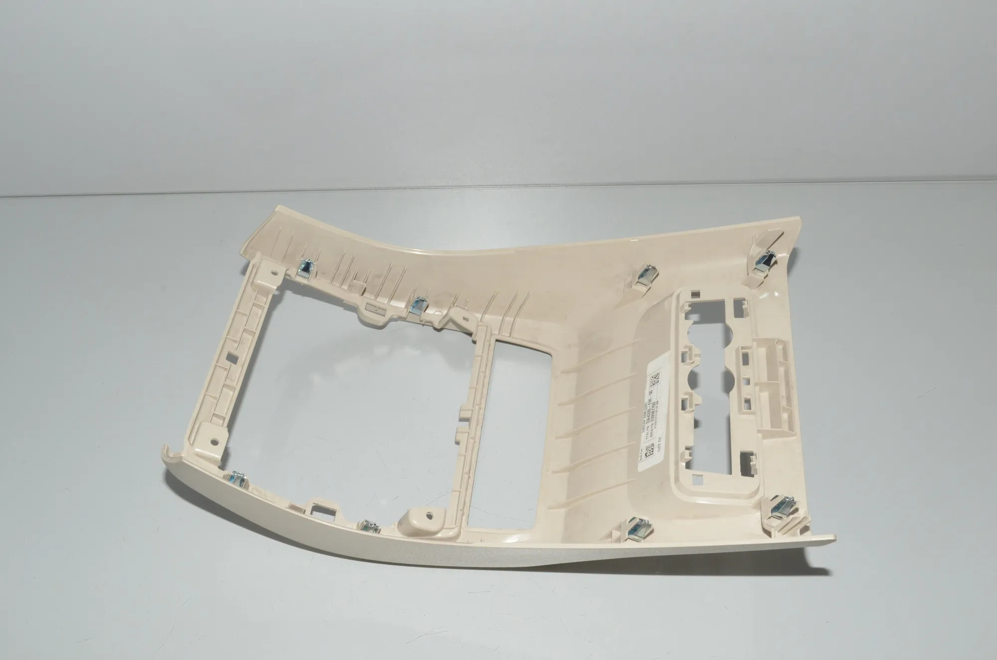 Center Console Trim – OEM 9399877 · BMW X7 (G07) (2019 - -) xDrive 30 d 2019 – 3