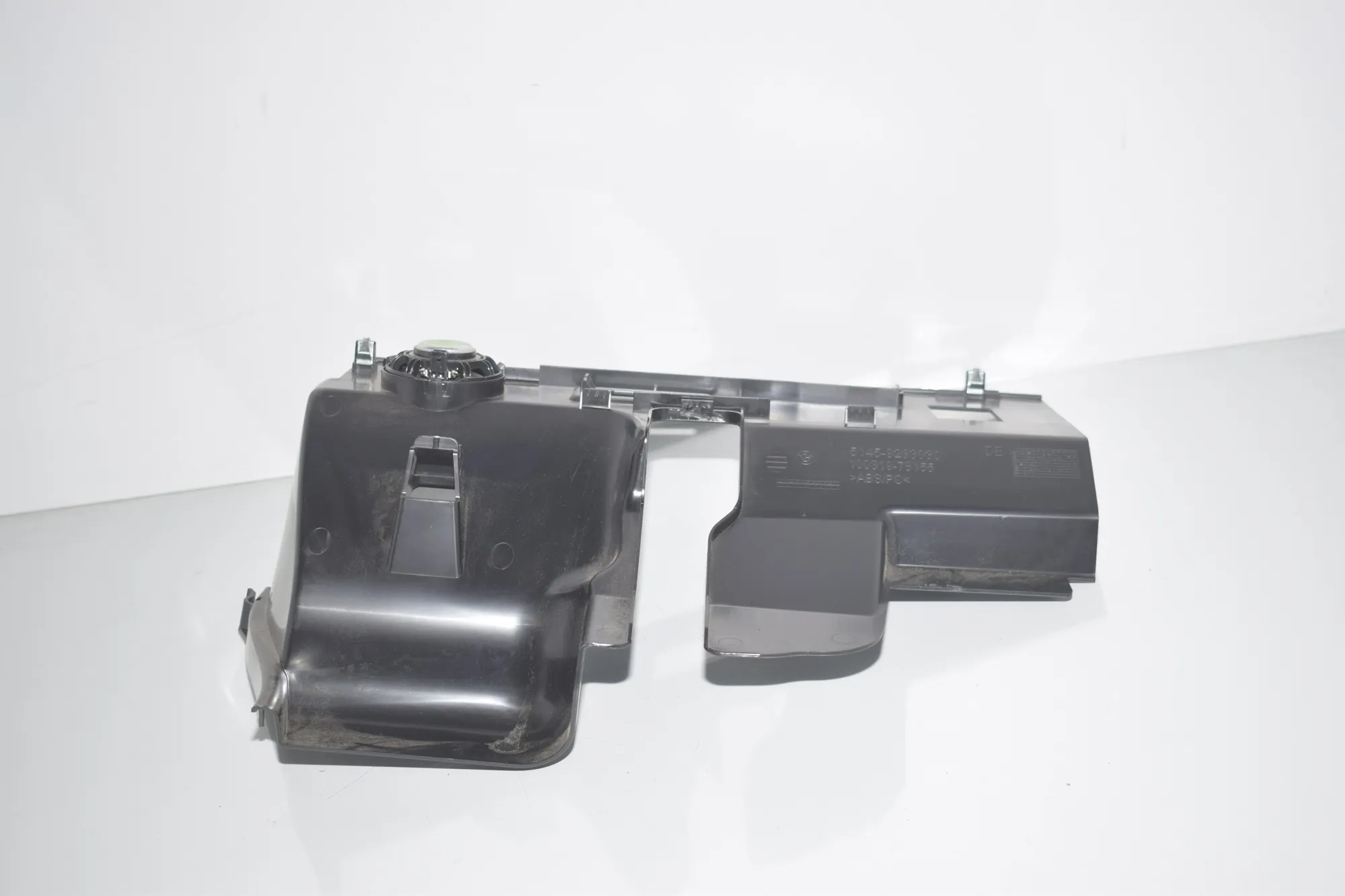 Dashboard Lower Trim – OEM 9283030 · BMW i3 (I01) Electric 2020 – 4