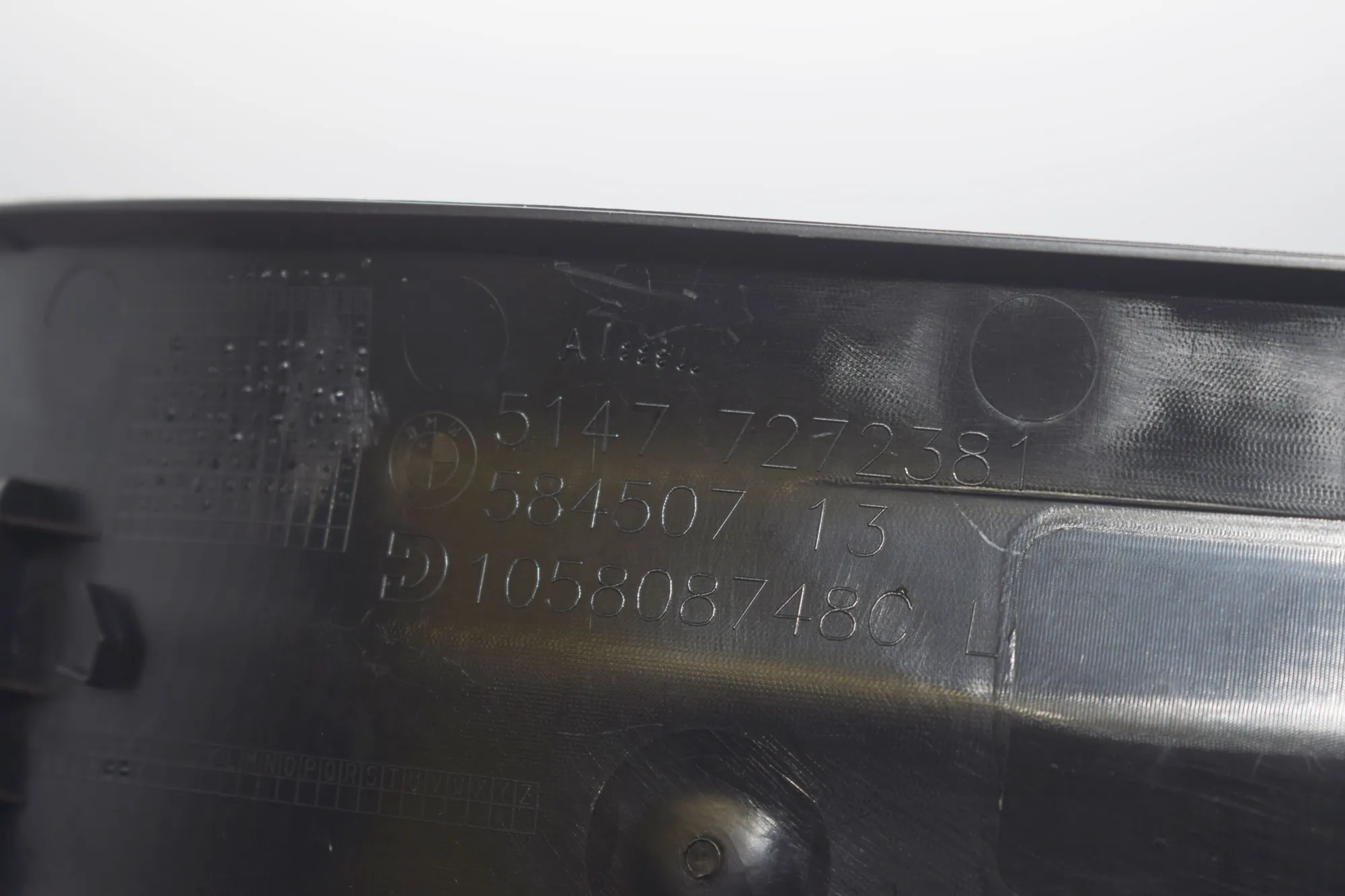 Rear Left Interior Step Trim – OEM 7272381 · BMW i3 (I01) Electric 2020 – 5