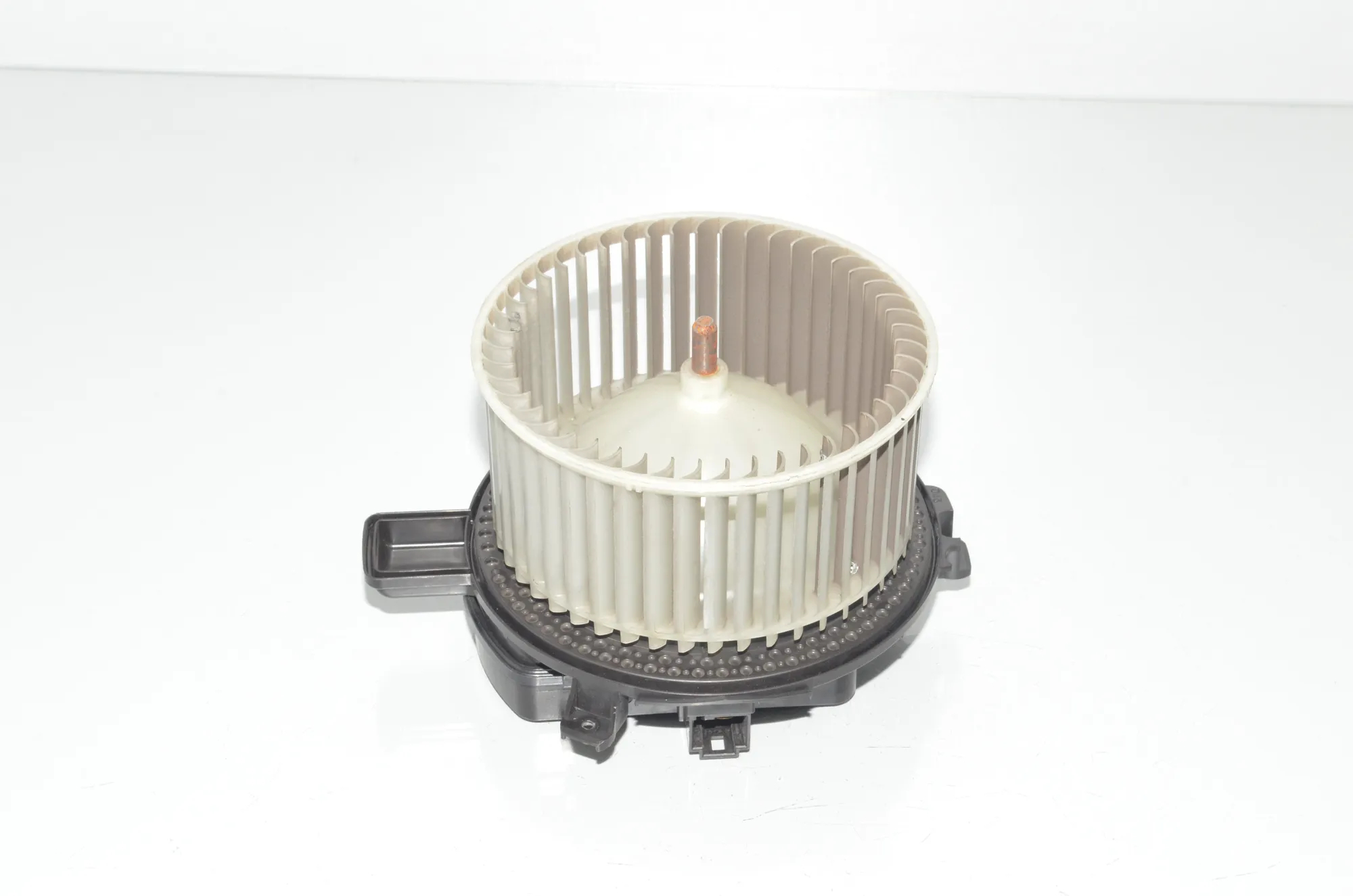 Heater Blower Fan – OEM GX022003 · BMW X7 (G07) BMW X7 (G07) xDrive 30 d 2019
