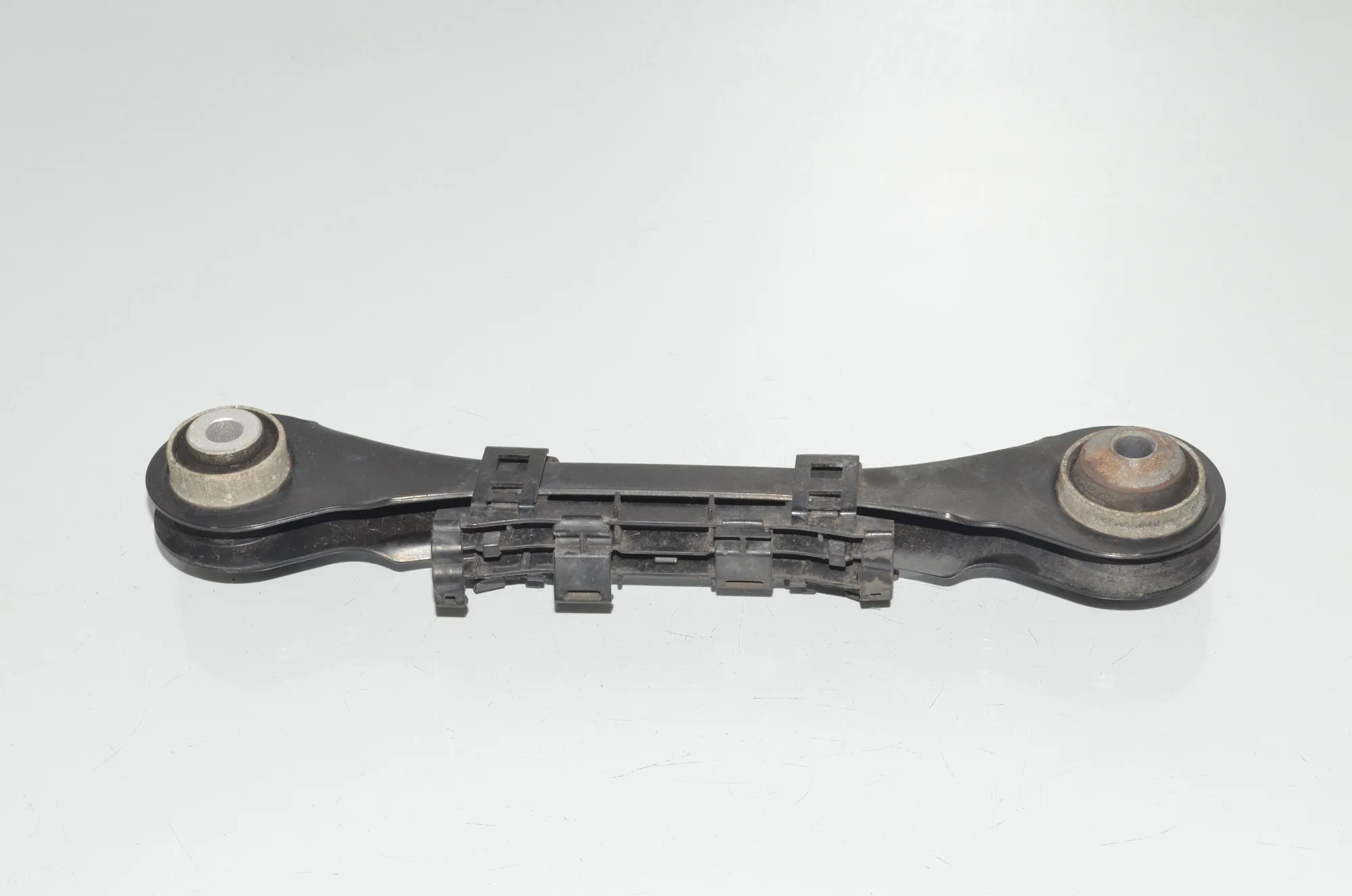 Rear Right Control Arm – OEM 6792544 · BMW 3 (F30, F80) 320 i 2017 – 2