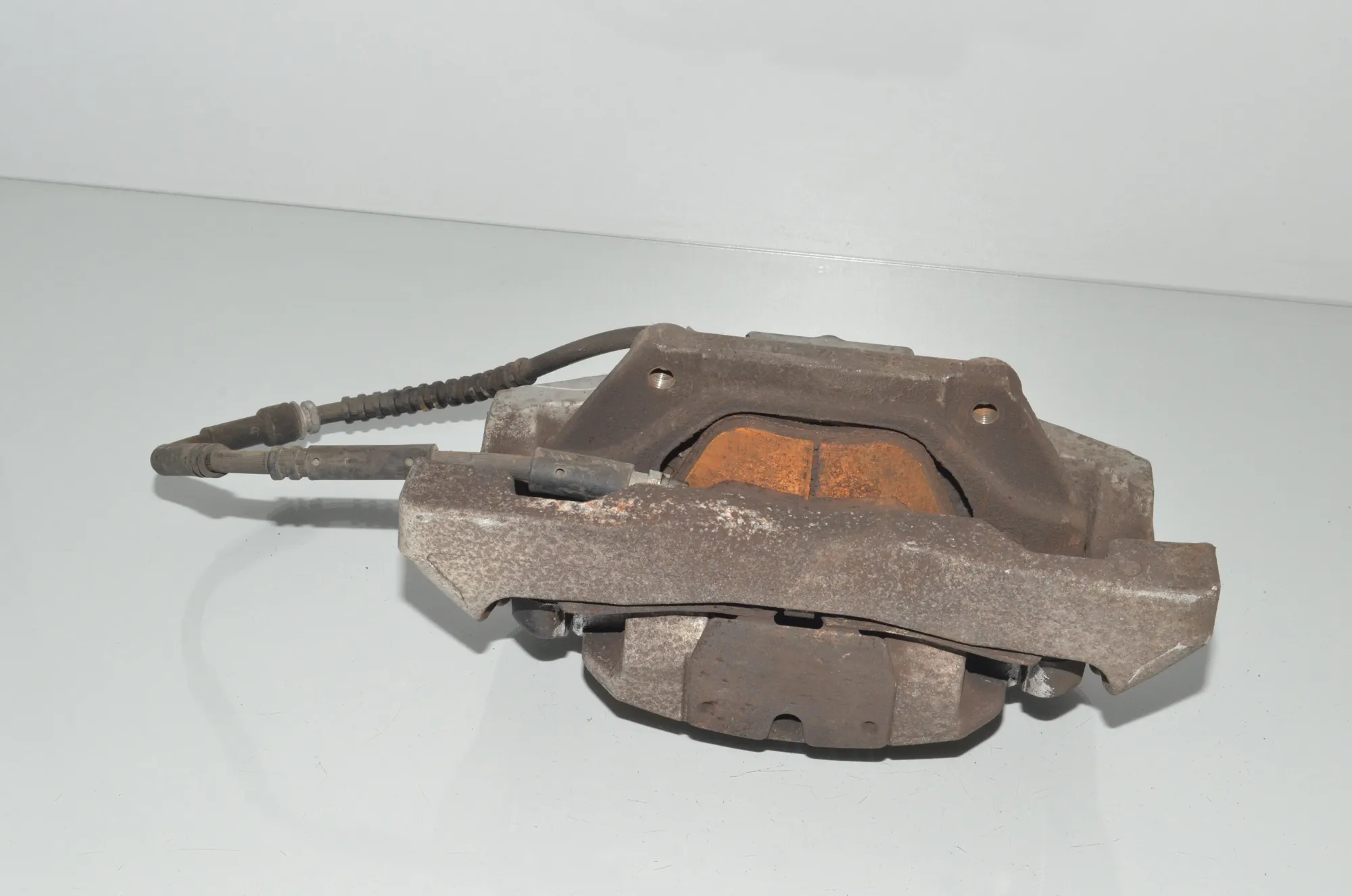 Front Right Brake Caliper – OEM 6788432 · BMW X6 (F16, F86) M 50 d 2016 – 3